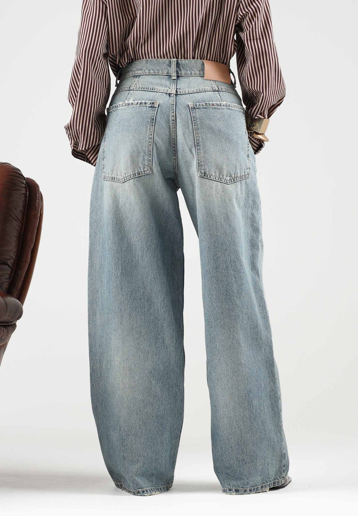 VICOLO Jeans MIA azzurro per donna con gamba ampia e lavaggio vintage. DAC5126 ADEVI VICOLO