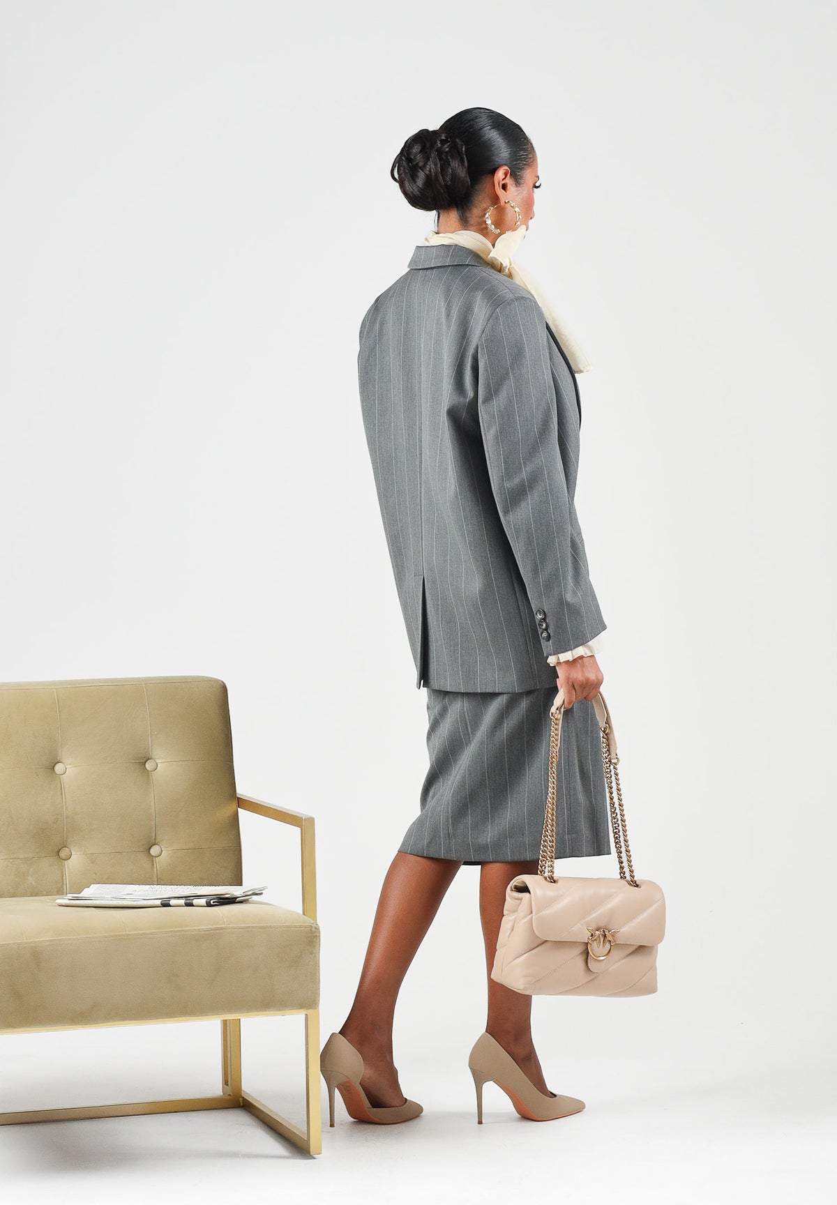 VICOLO Gonna longuette gessata antracite per donna con linea aderente, vita alta e spacco. TAC0470 ACFANT VICOLO