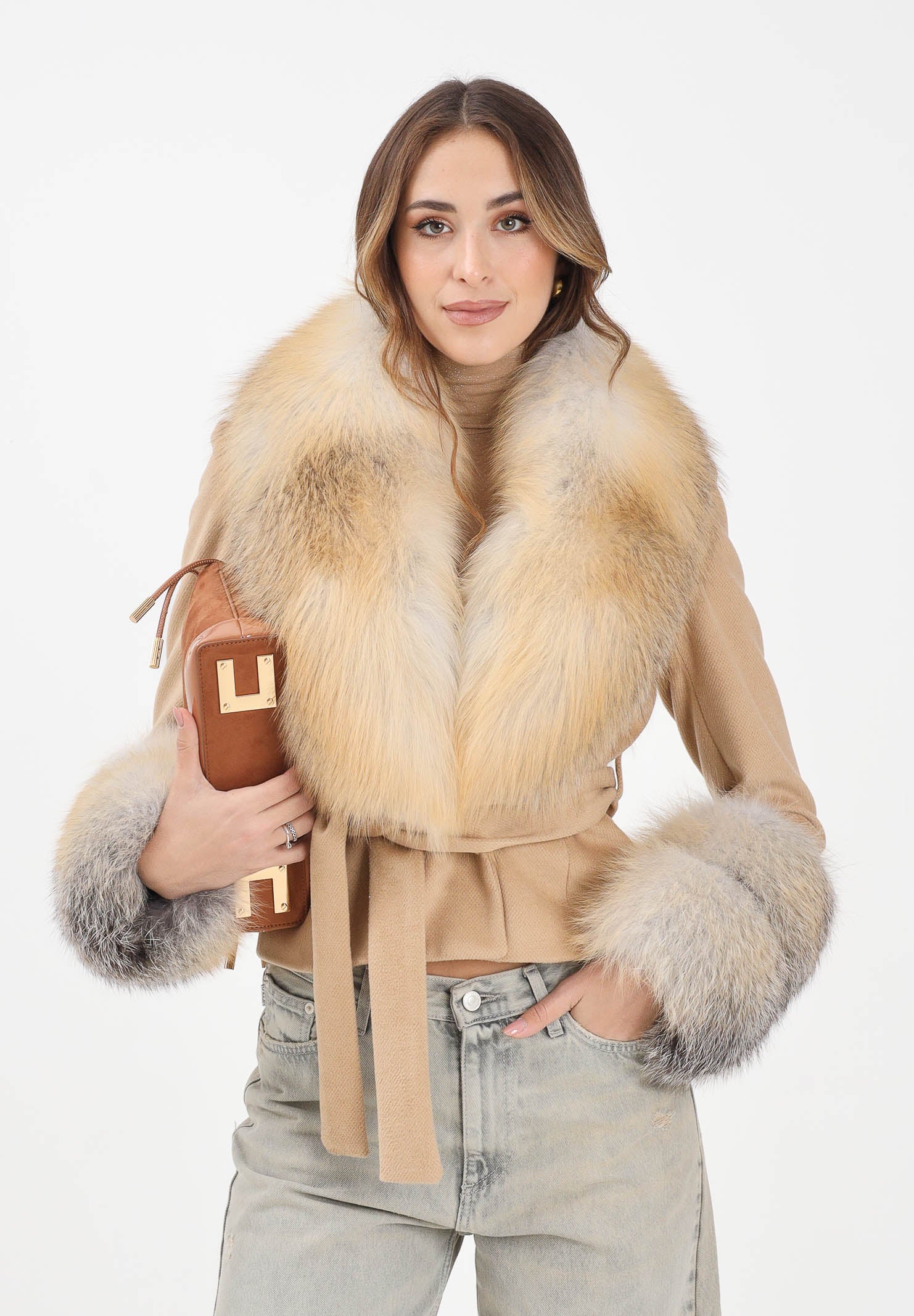 YES LONDON Cappotto beige da donna con dettagli in vera pelliccia CD1228 CA YES LONDON