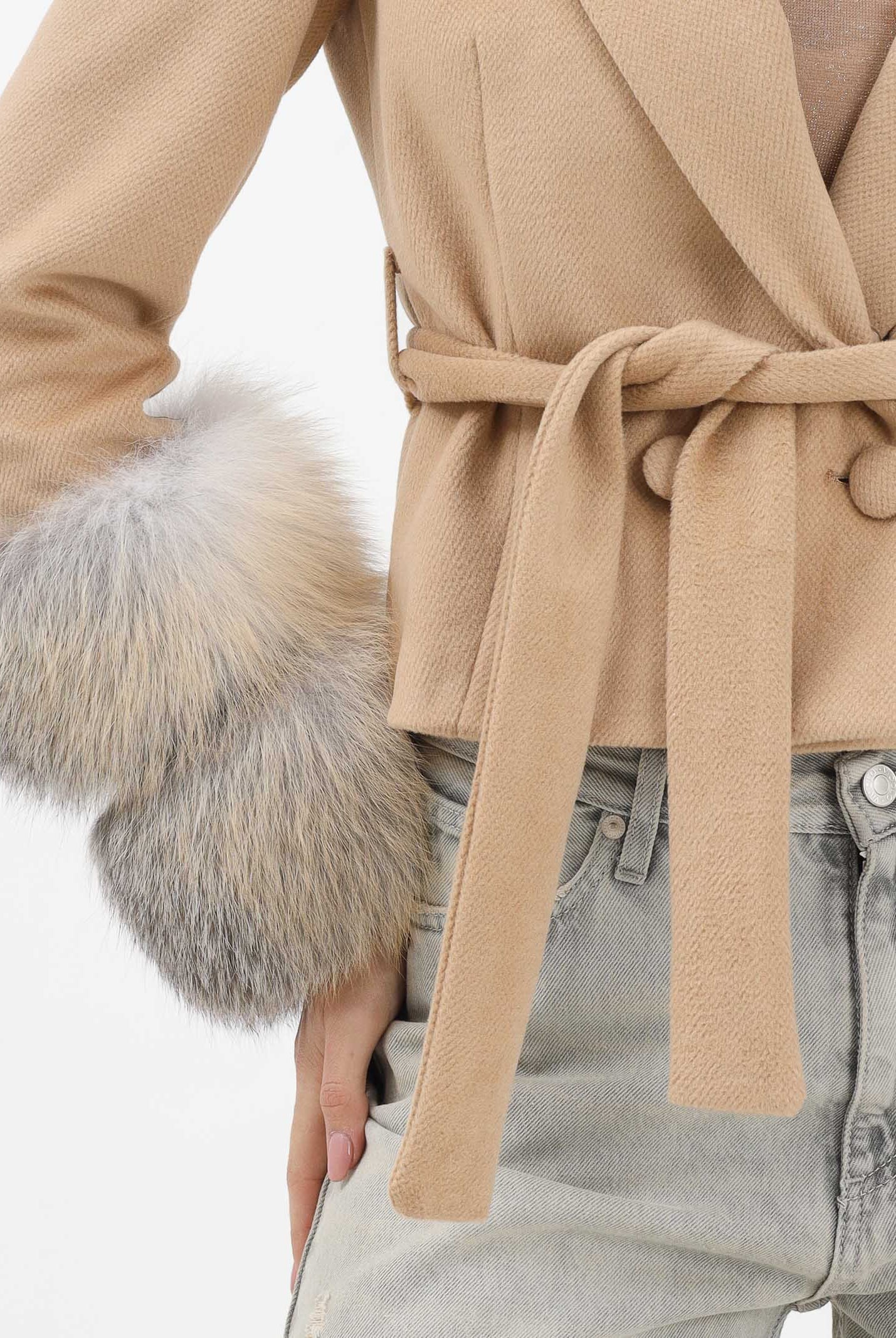 YES LONDON Cappotto beige da donna con dettagli in vera pelliccia CD1228 CA YES LONDON