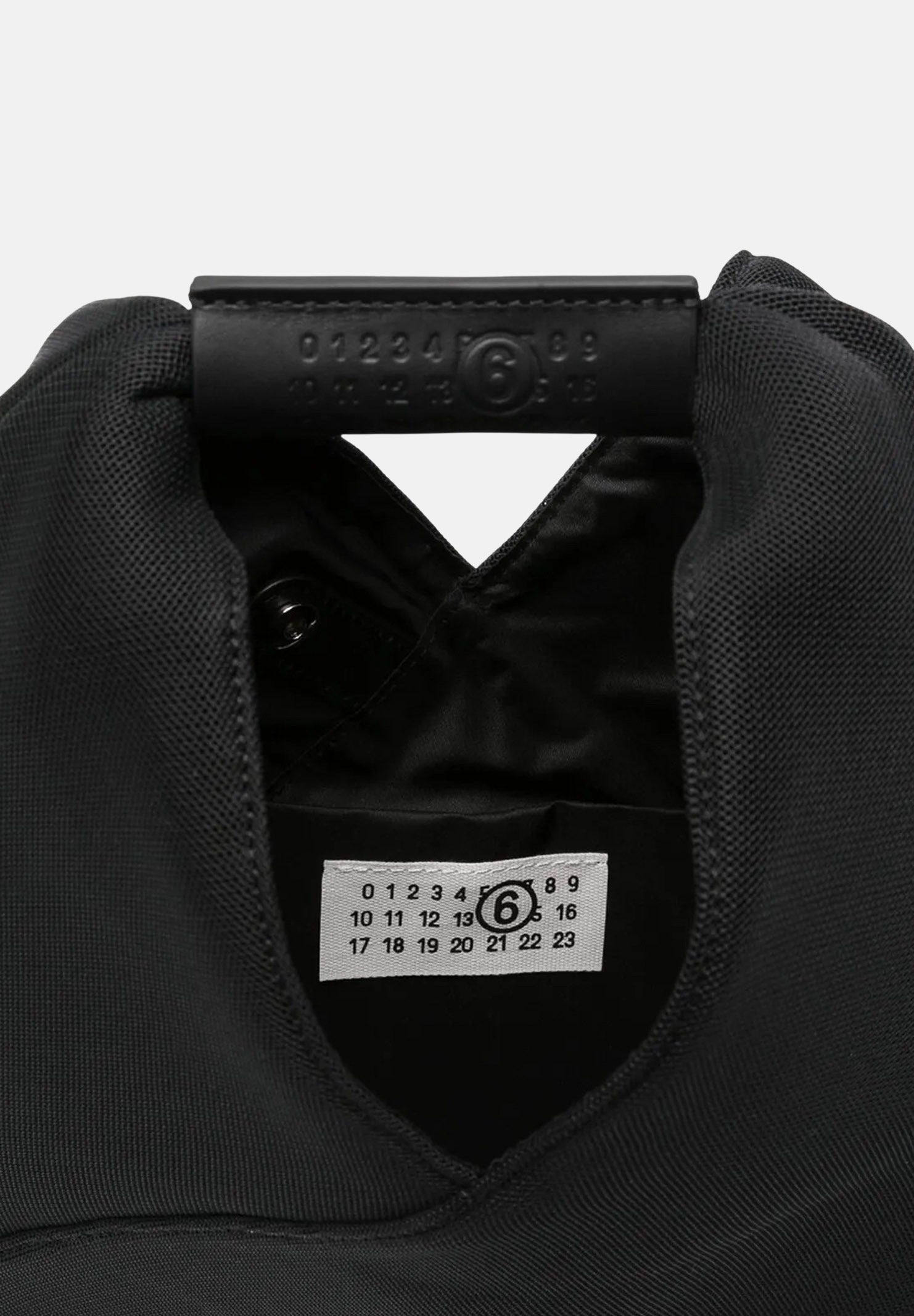 MAISON MARGIELA Borsa a mano Japanese nera da donna M60606P6414 T8013 MAISON MARGIELA