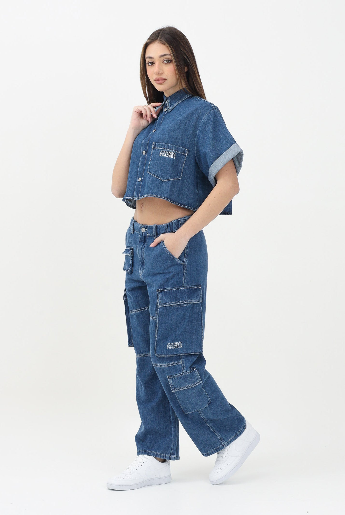 MAISON MARGIELA Jeans cargo in denim blu medio chiaro per donne, ragazze e bambine M60793MM04S M601 MAISON MARGIELA