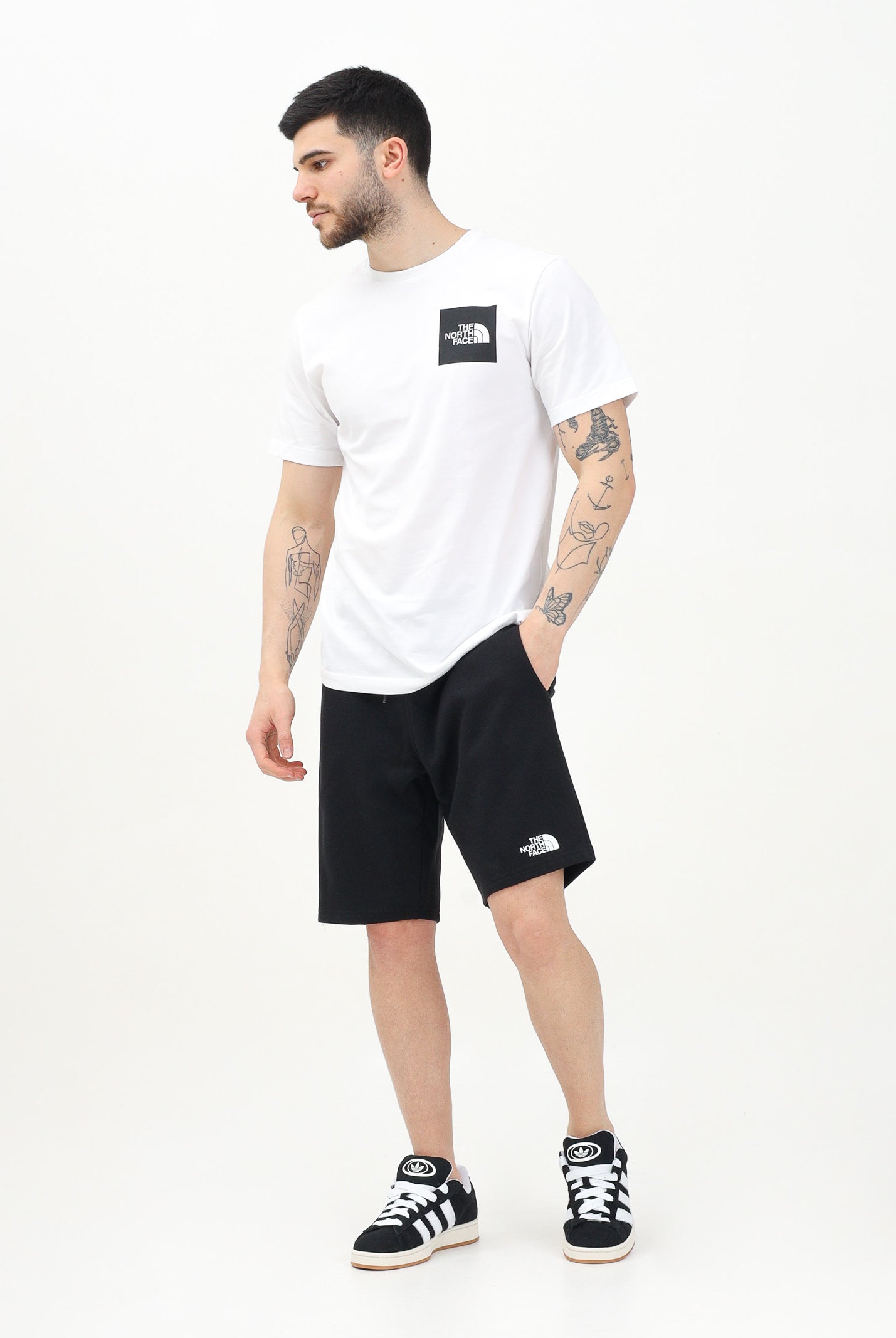 THE NORTH FACE Shorts Standard Light nero da uomo NF0A3S4EJK31 . THE NORTH FACE