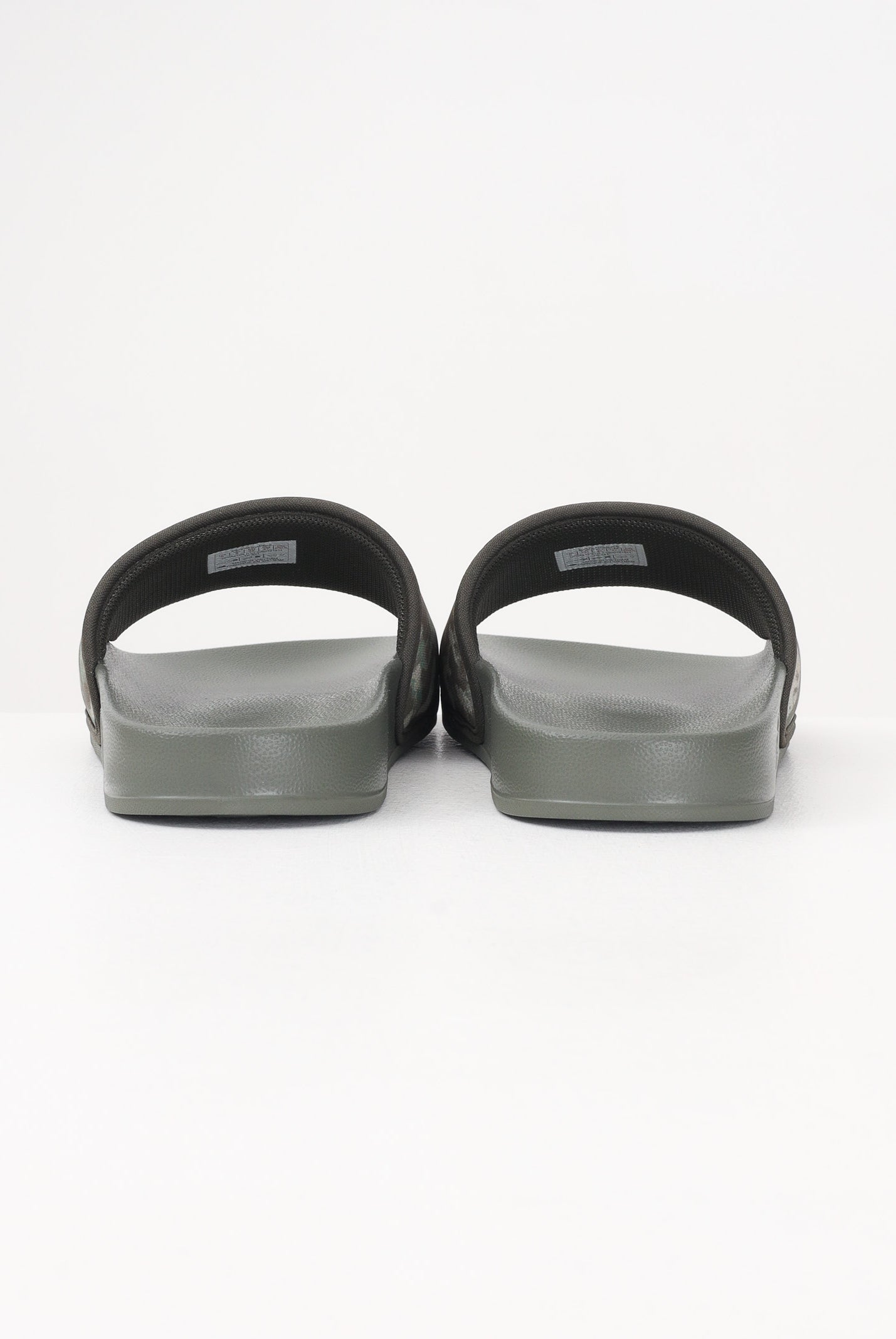 THE NORTH FACE Ciabatte Base Camp Slides III verde mimetico da uomo NF0A4T2RIYL1 . THE NORTH FACE