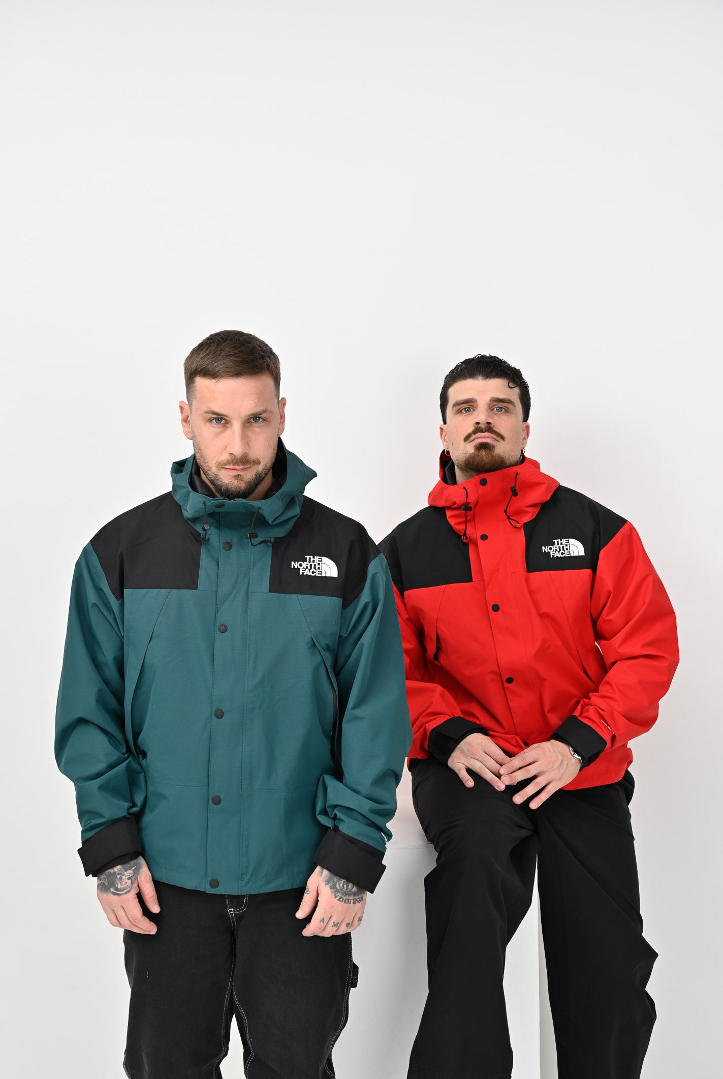 THE NORTH FACE Giacca a vento Mountain Mono rossa da uomo NF0A88XFKZ31 . THE NORTH FACE