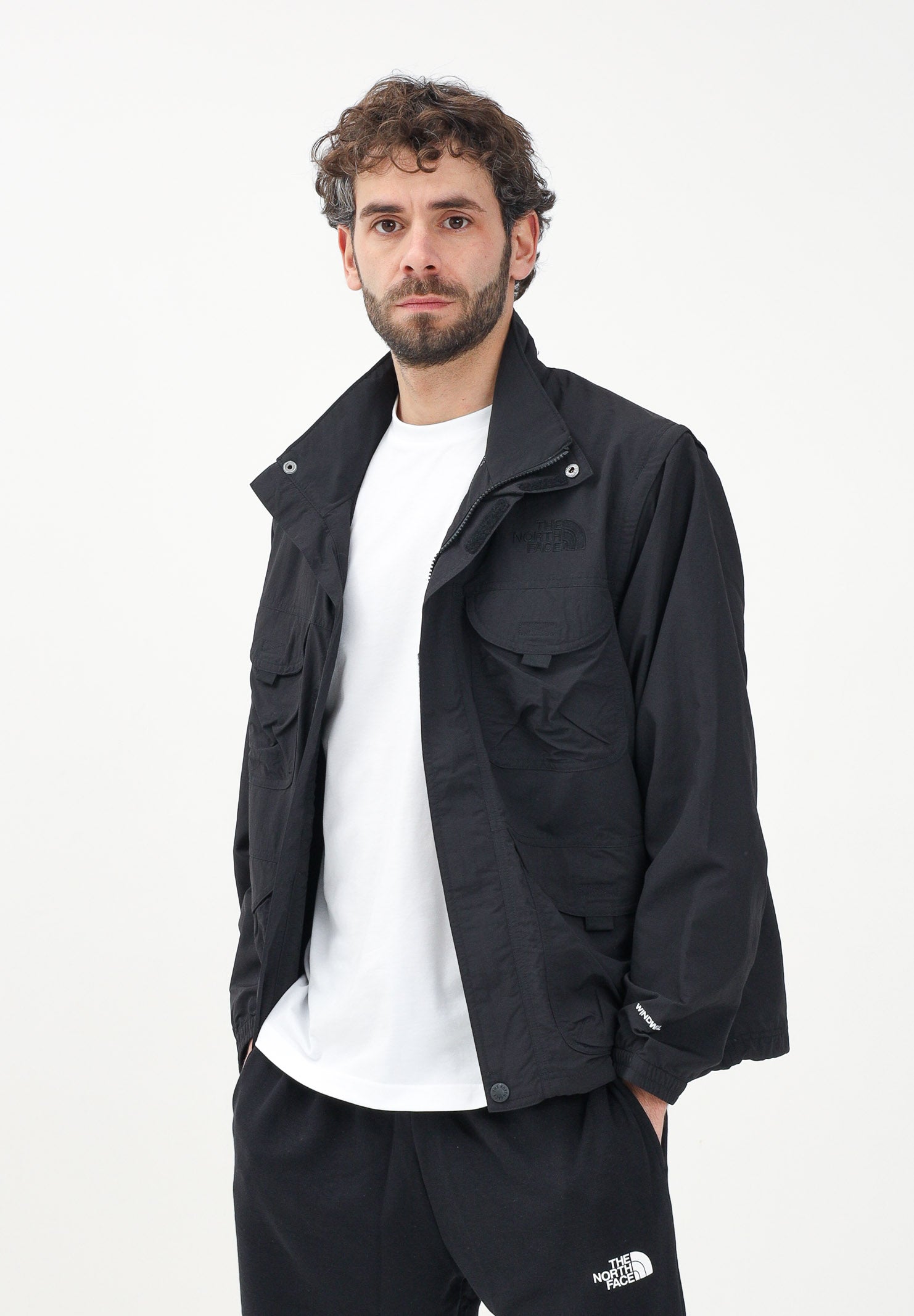 THE NORTH FACE Giacca a vento Convertible nera da uomo NF0A8BJFJK31 . THE NORTH FACE