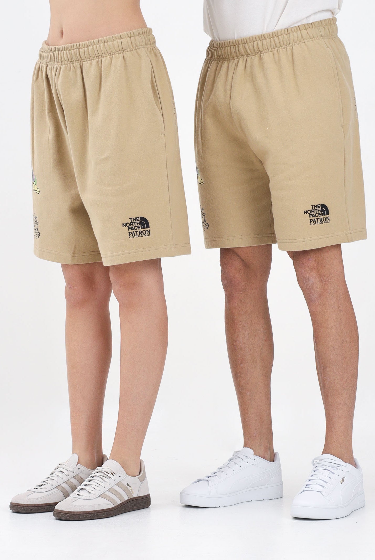 THE NORTH FACE Shorts Mountain Cleanup Relaxed beige per uomo e donna NF0A8C2XLK51 . THE NORTH FACE