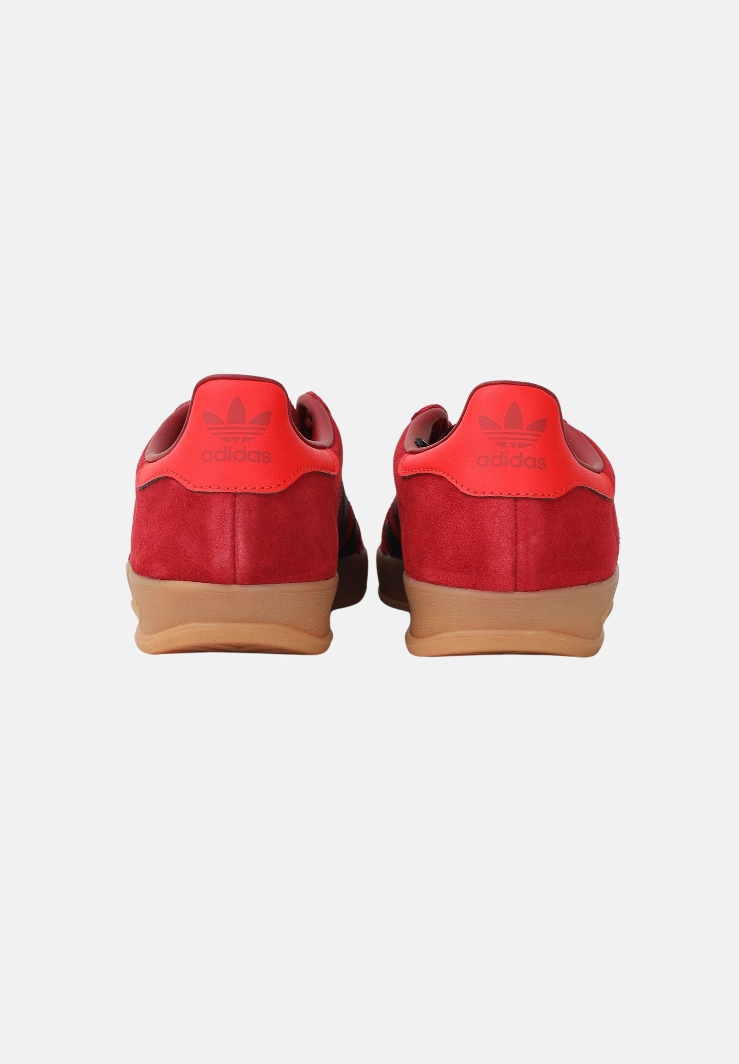 ADIDAS ORIGINALS Sneakers GAZELLE INDOOR rosse per uomo e donna IH6448 . ADIDAS ORIGINALS