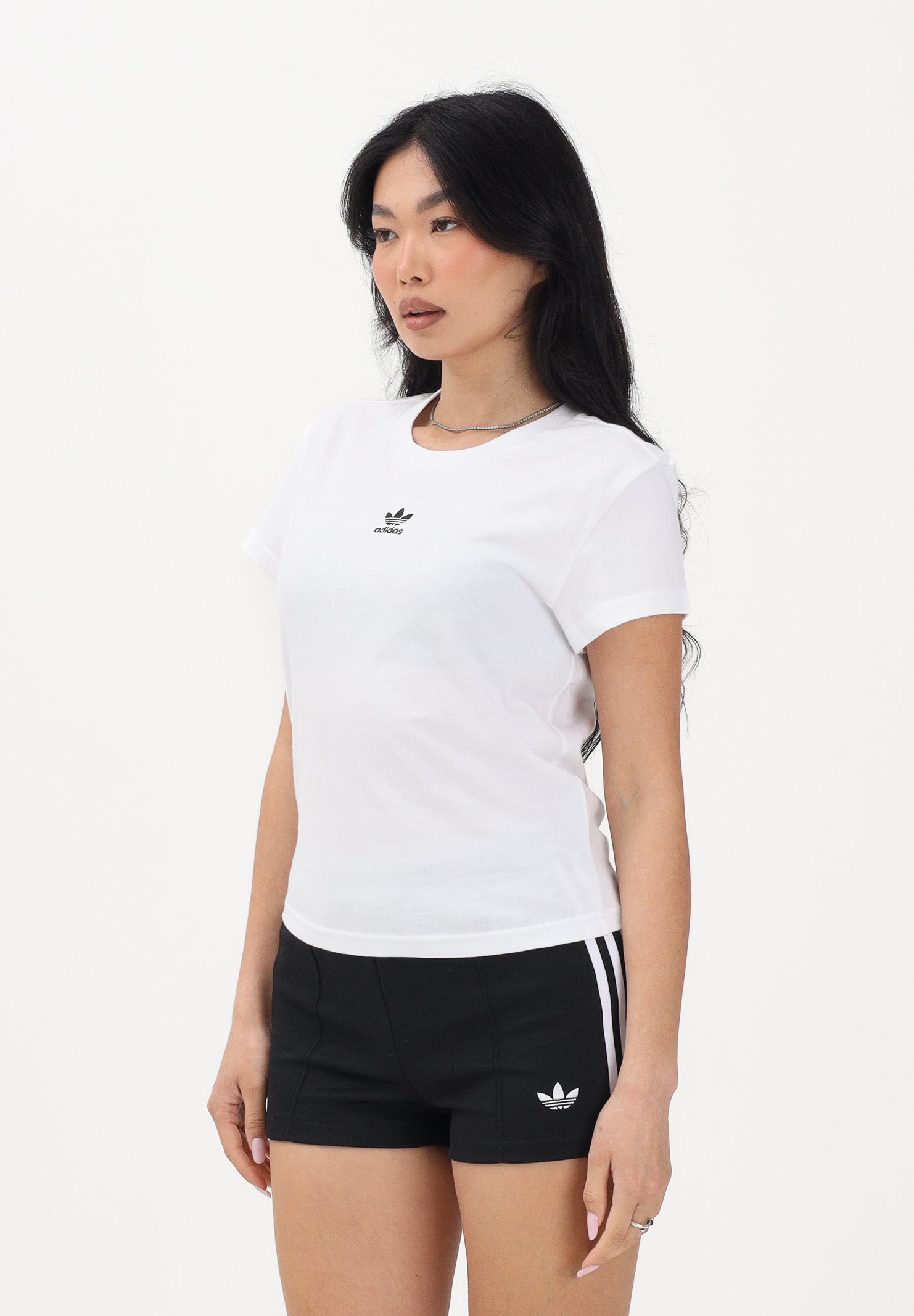 ADIDAS ORIGINALS T-shirt a manica corta Essentials bianca da donna JC8973 . ADIDAS ORIGINALS