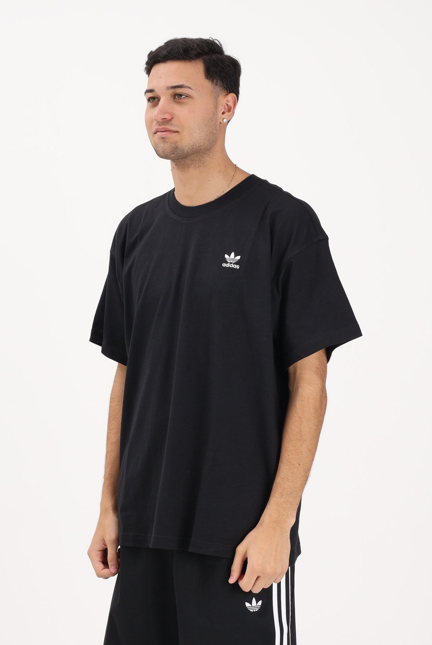ADIDAS ORIGINALS T-shirt a manica corta Trefoil Essentials Oversized nera da uomo JD0349 . ADIDAS ORIGINALS