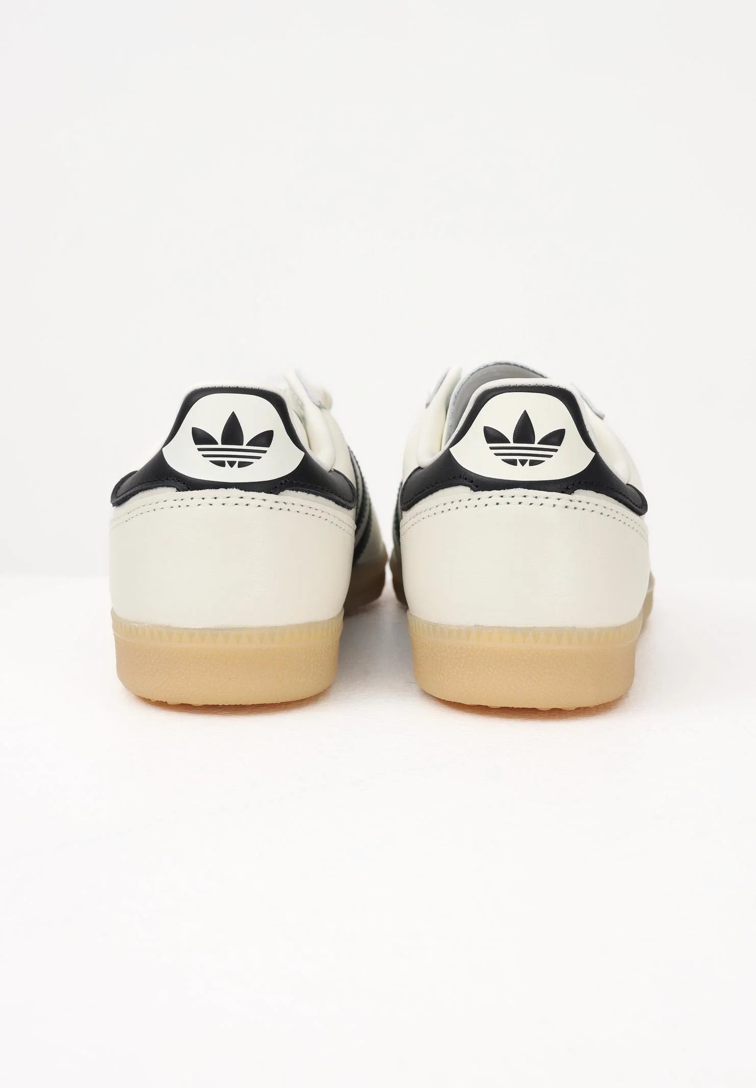 ADIDAS ORIGINALS Sneakers SAMBA JP panna per uomo e donna JP9528 . ADIDAS ORIGINALS