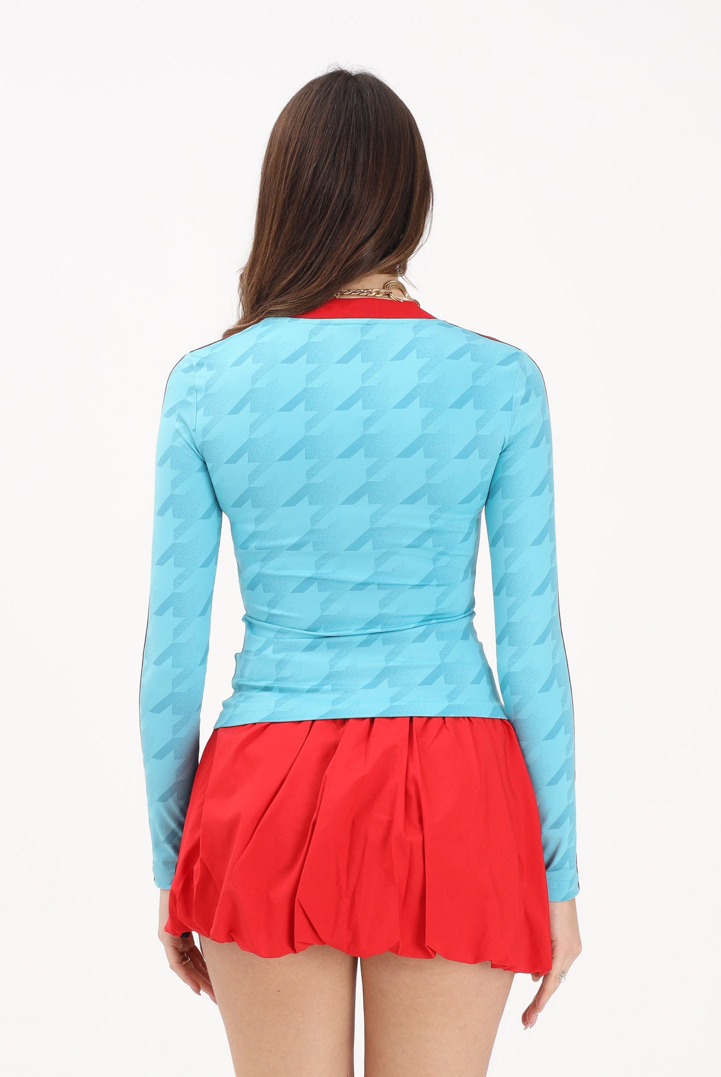 ADIDAS ORIGINALS T-shirt a manica lunga Graphic Football AOP Bodycon azzurra e rossa da donna JW0271 . ADIDAS ORIGINALS