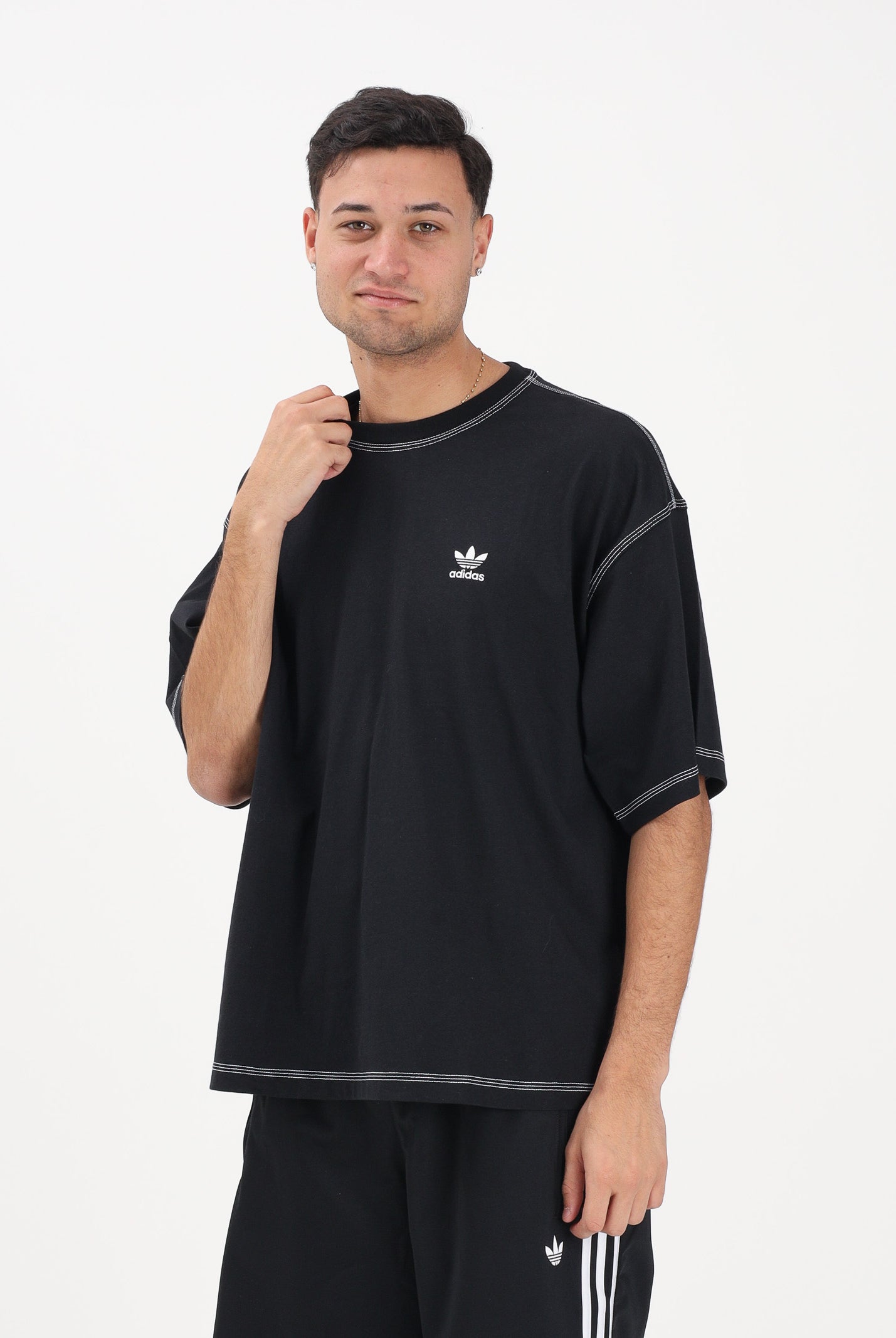 ADIDAS ORIGINALS T-shirt a manica corta TREFOIL ESSENTIALS nera da uomo JW0971 . ADIDAS ORIGINALS