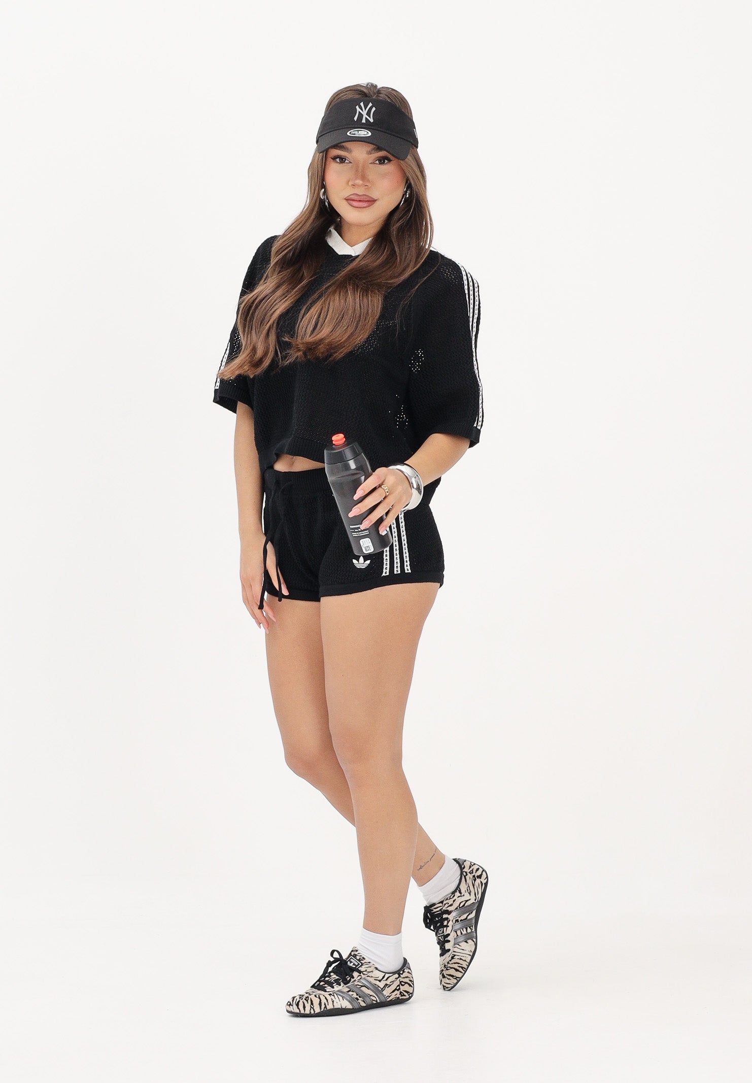 ADIDAS ORIGINALS Shorts Knitted Crochet nero da donna KC6478 . ADIDAS ORIGINALS