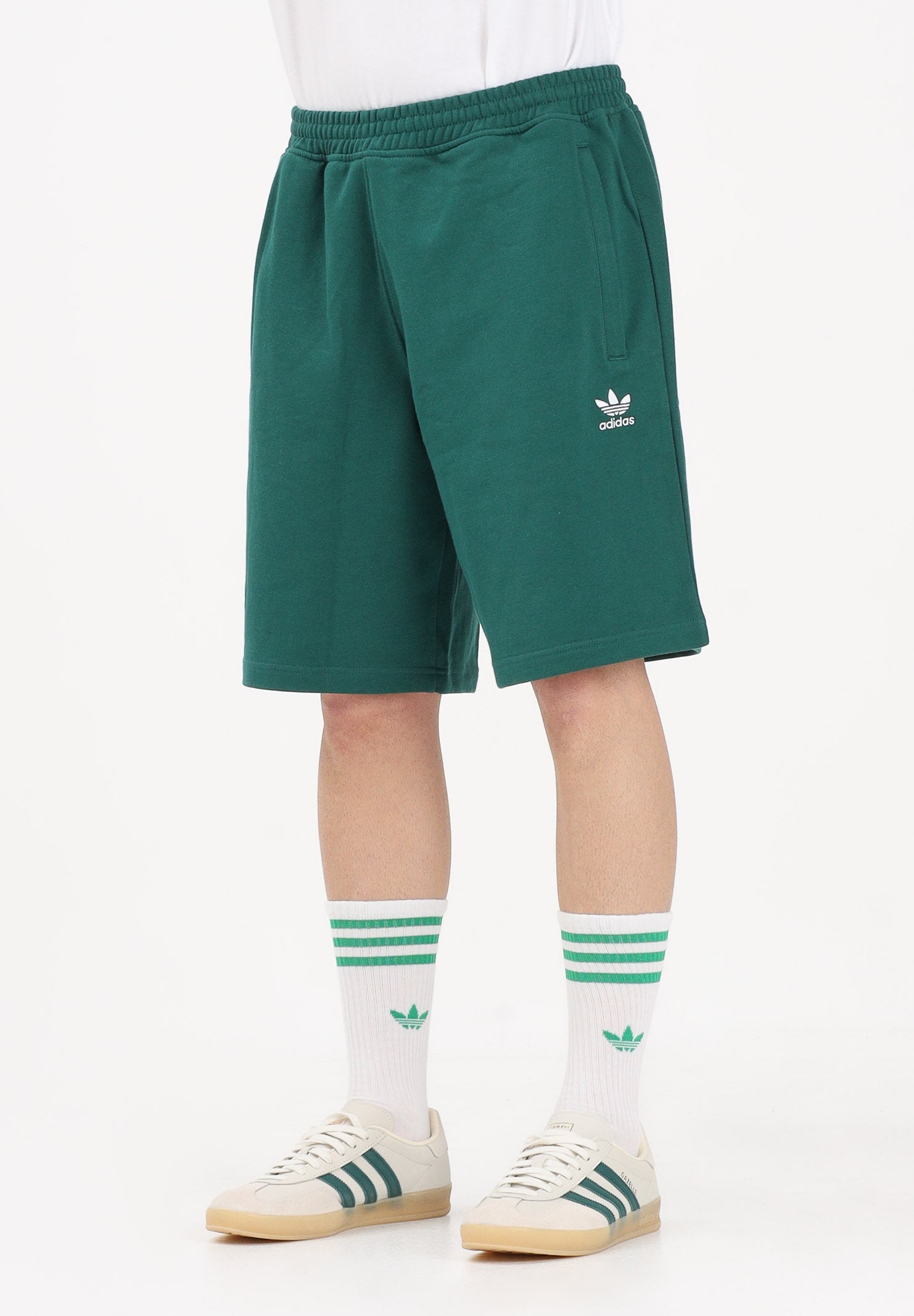 ADIDAS ORIGINALS Shorts sportivo TREFOIL ESSENTIALS FLEECE verde da uomo KD1311 . ADIDAS ORIGINALS