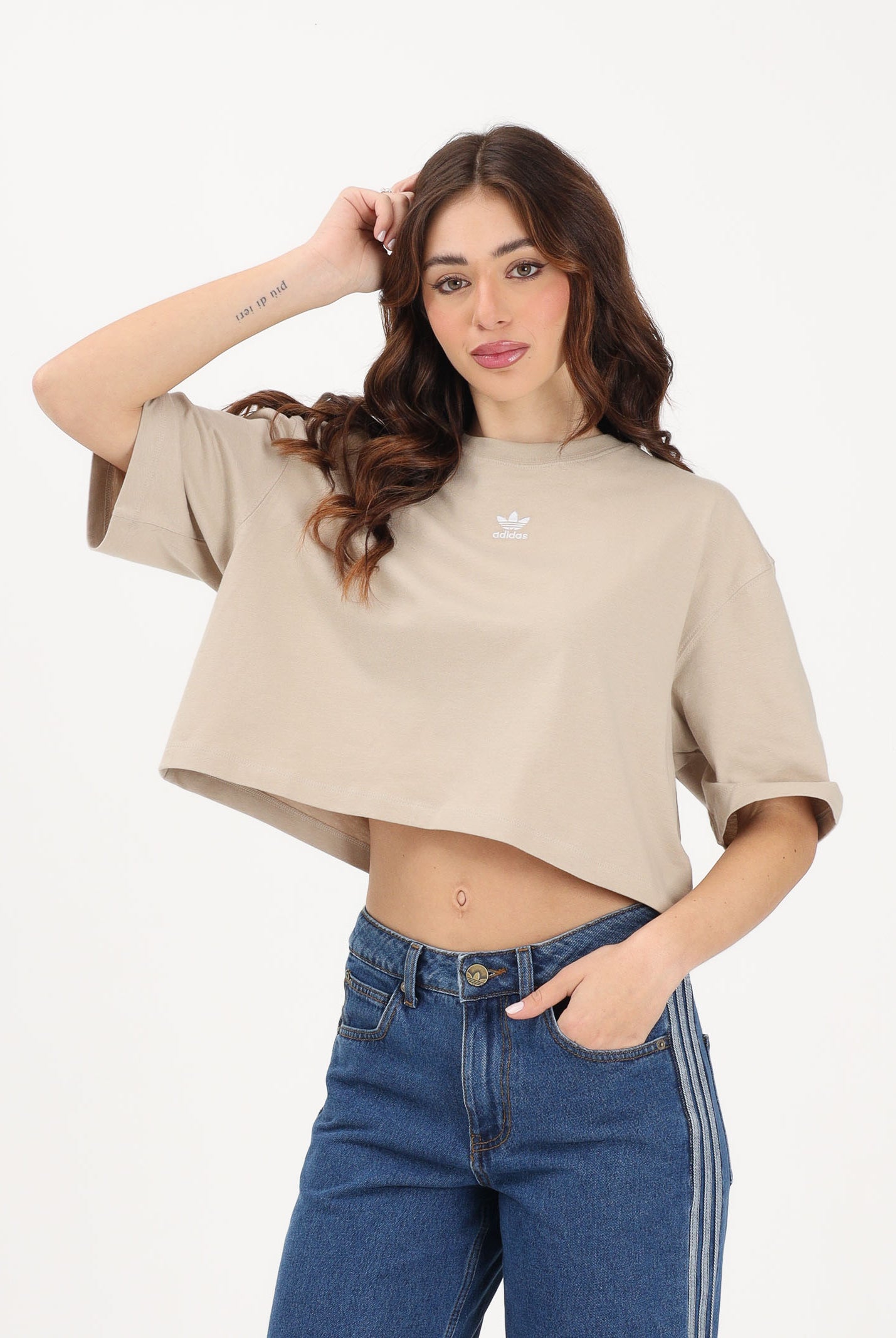 ADIDAS ORIGINALS T-shirt a manica corta Essentials Crop beige da donna KD1363 . ADIDAS ORIGINALS