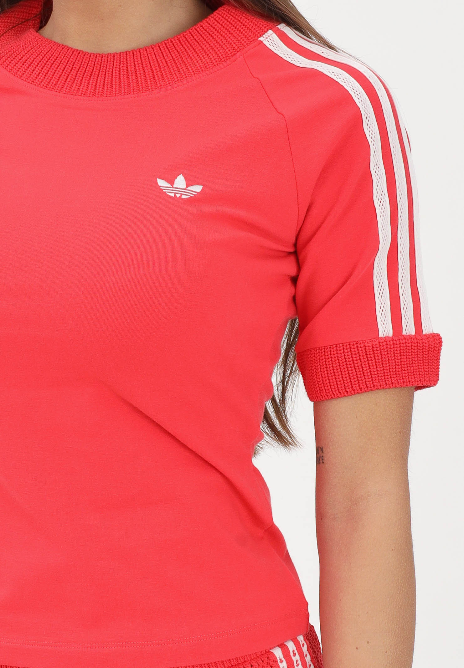 ADIDAS ORIGINALS T-shirt a manica corta Cali corallo da donna KD4318 . ADIDAS ORIGINALS