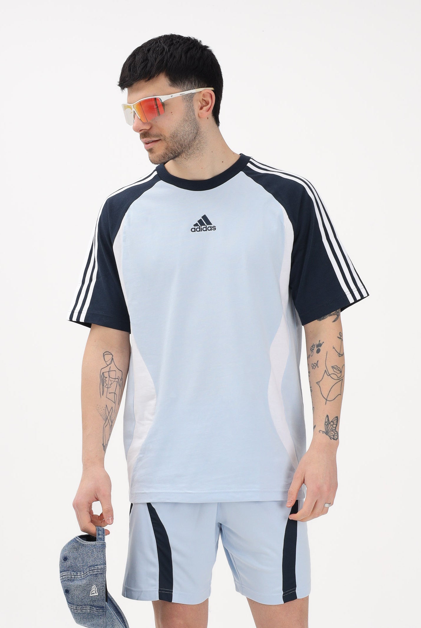 ADIDAS ORIGINALS T-shirt a manica corta Adicolor Teamgeist celeste da uomo KD4350 . ADIDAS ORIGINALS