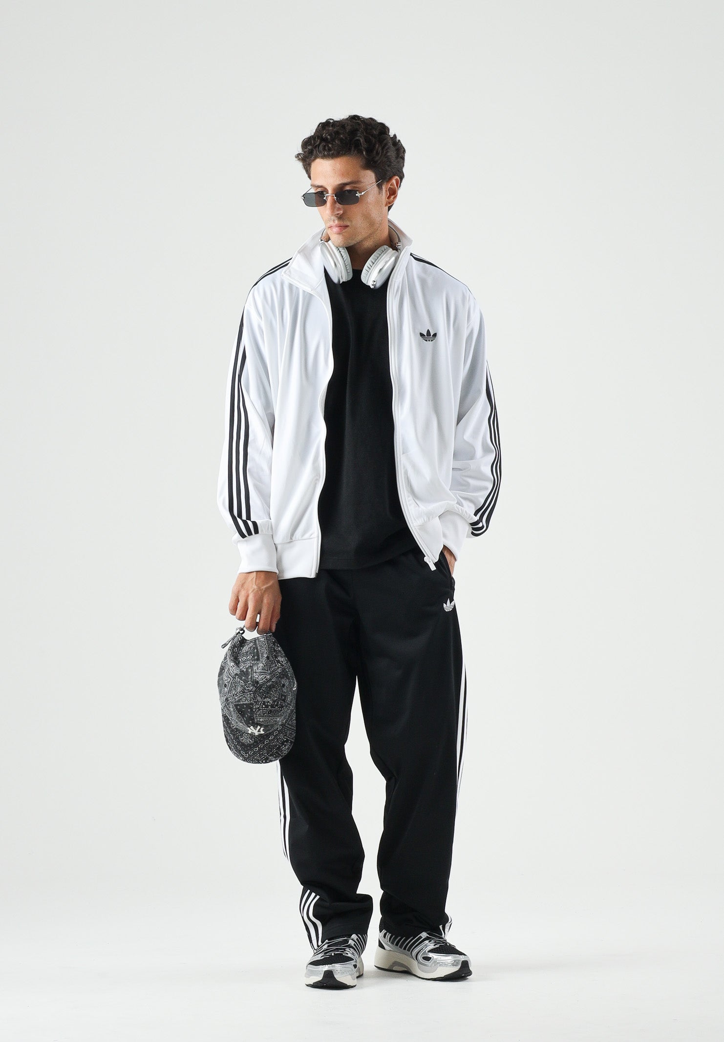 ADIDAS ORIGINALS Felpa con zip FIREBIRD bianca e nera da uomo KD8308 . ADIDAS ORIGINALS