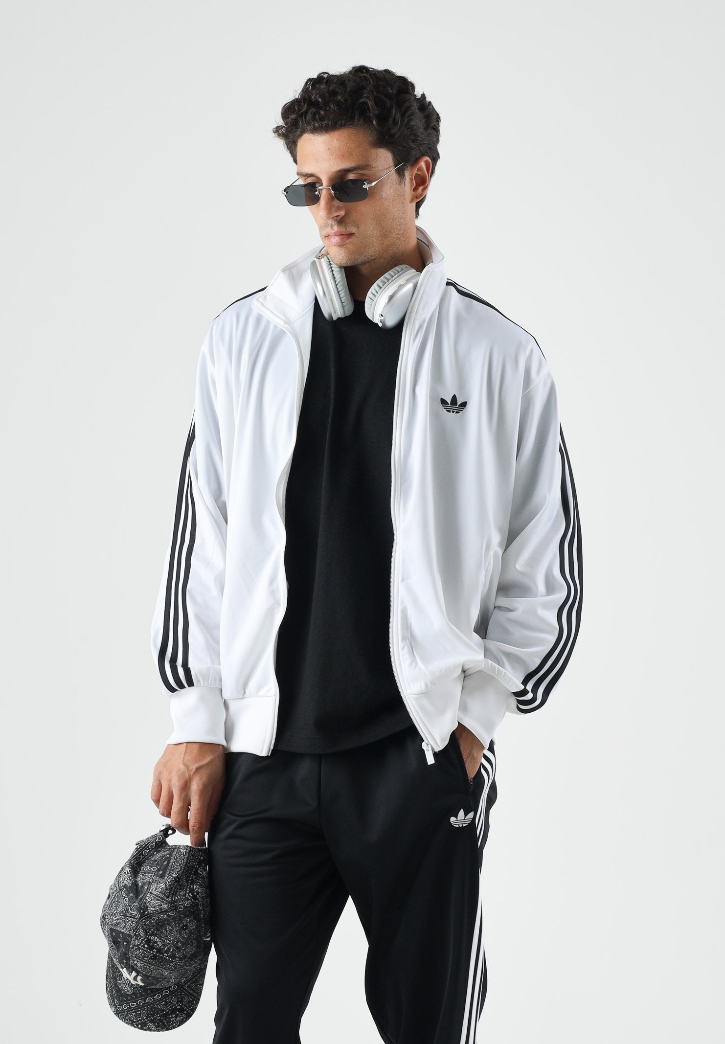 ADIDAS ORIGINALS Felpa con zip FIREBIRD bianca e nera da uomo KD8308 . ADIDAS ORIGINALS