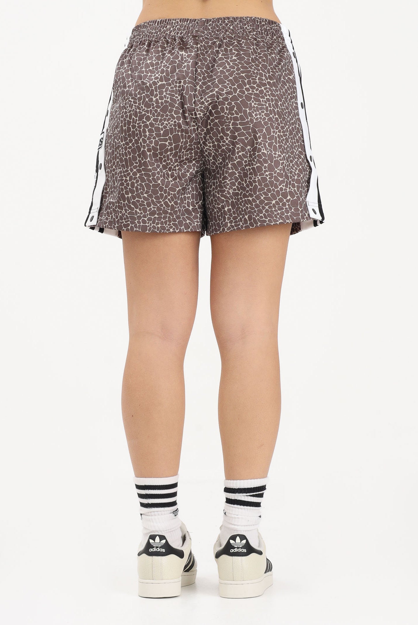 ADIDAS ORIGINALS Shorts sportivo AOP ADI-BREAK animalier da donna KD8821 . ADIDAS ORIGINALS