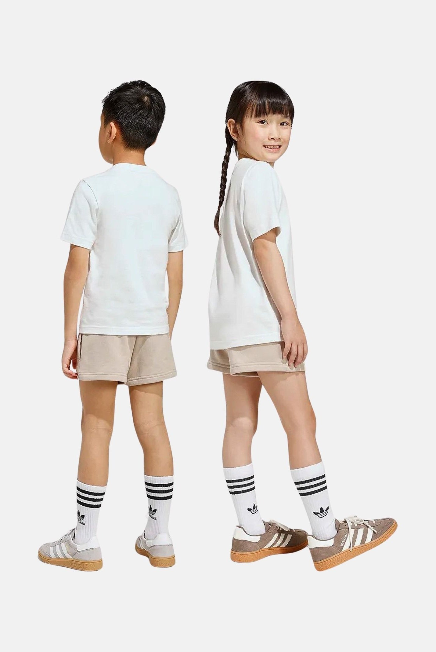 ADIDAS ORIGINALS Completo bianco e beige per bambino e bambina KE2342 . ADIDAS ORIGINALS