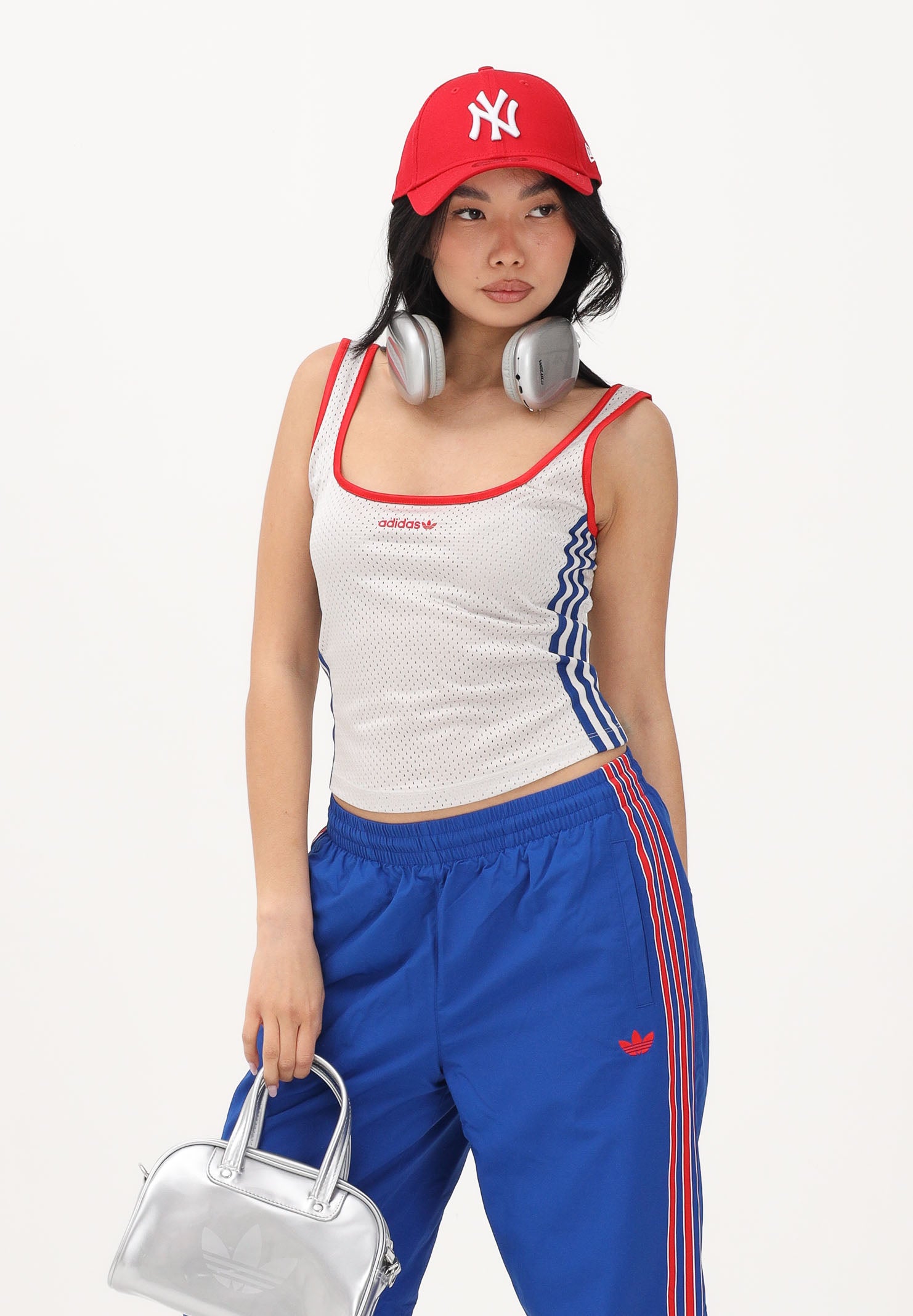 ADIDAS ORIGINALS Canotta bianca da donna con rifiniture rosse e blu KE2356 . ADIDAS ORIGINALS