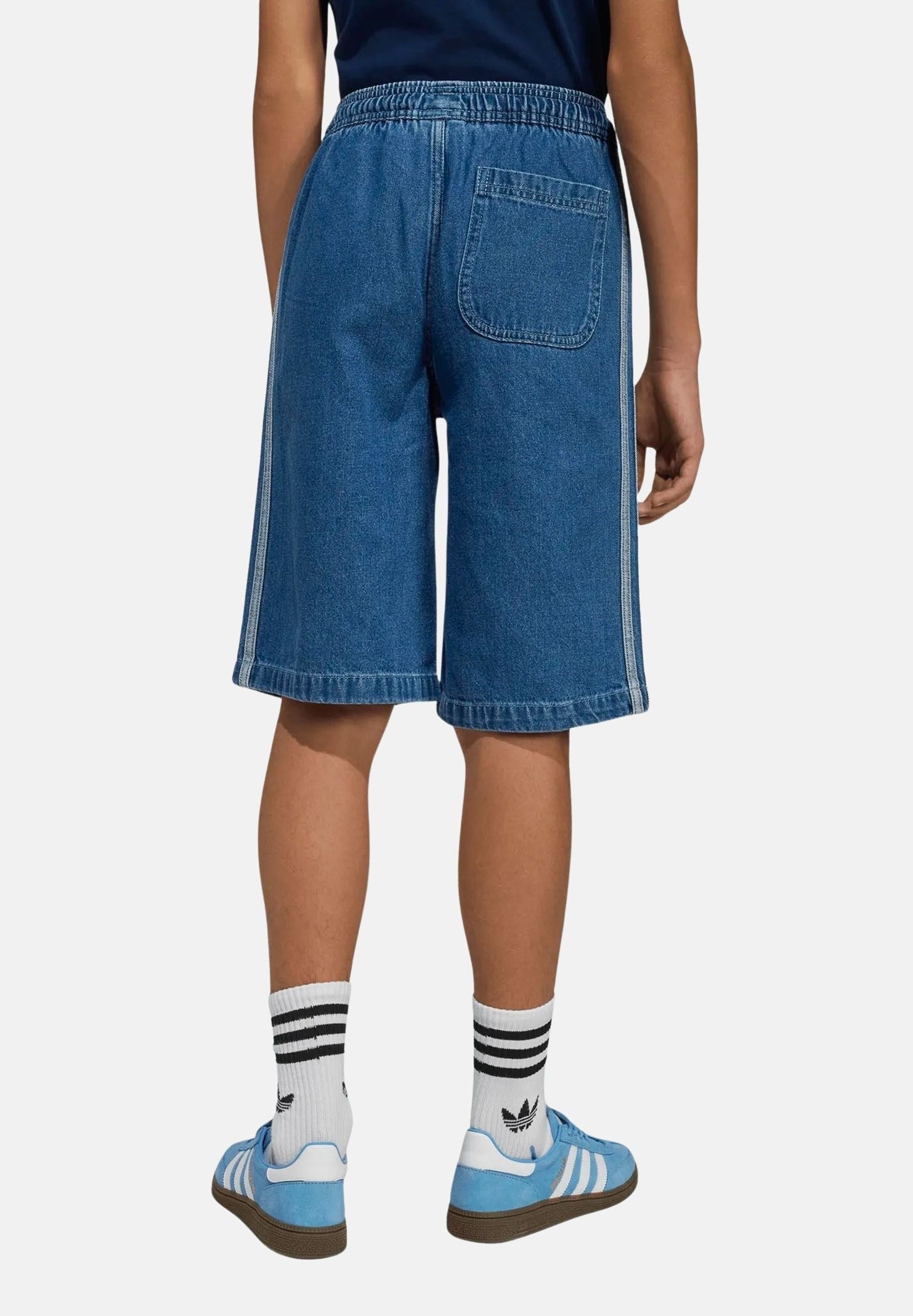 ADIDAS ORIGINALS Shorts in denim medio per bambino e bambina KE2969 . ADIDAS ORIGINALS