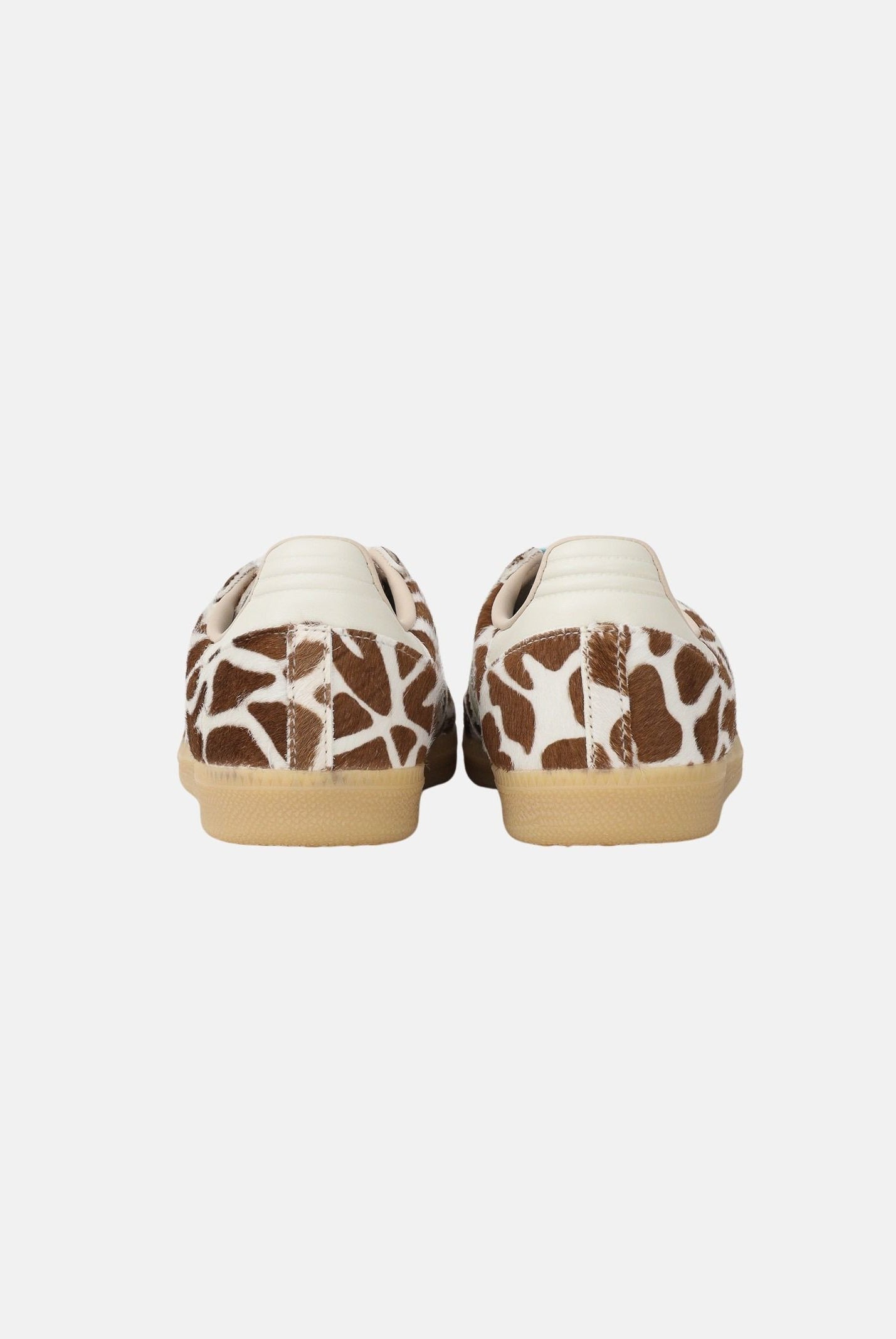 ADIDAS ORIGINALS Sneakers Samba OG panna e marrone per uomo e donna con stampa giraffa KI6669 . ADIDAS ORIGINALS