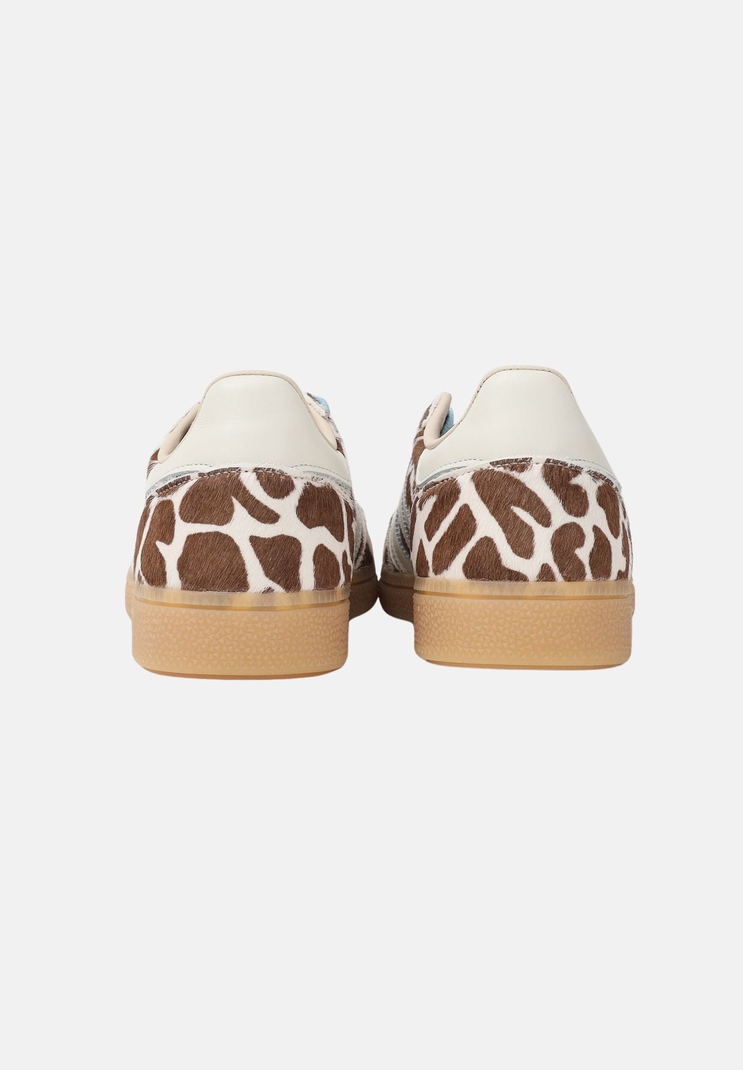 ADIDAS ORIGINALS Sneakers Handball Spezial panna e marrone per uomo e donna con motivo cavallino maculato KI6677 . ADIDAS ORIGINALS