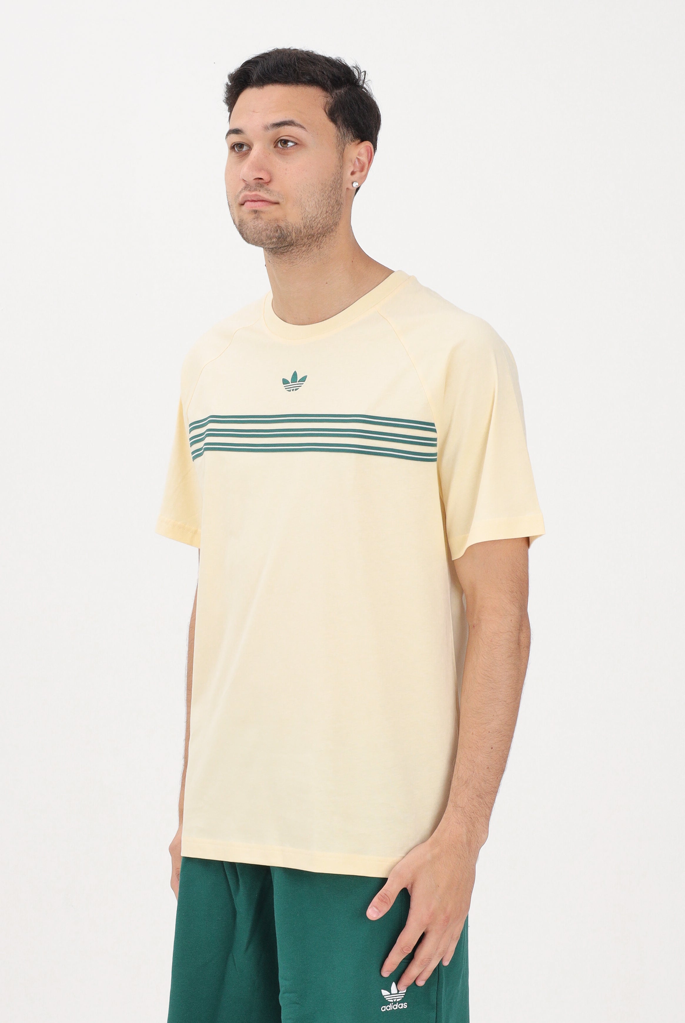 ADIDAS ORIGINALS t-shirt sportiva Men's Pastel Yellow Sports T-shirt panna e verde uomo. KR7217 . ADIDAS ORIGINALS