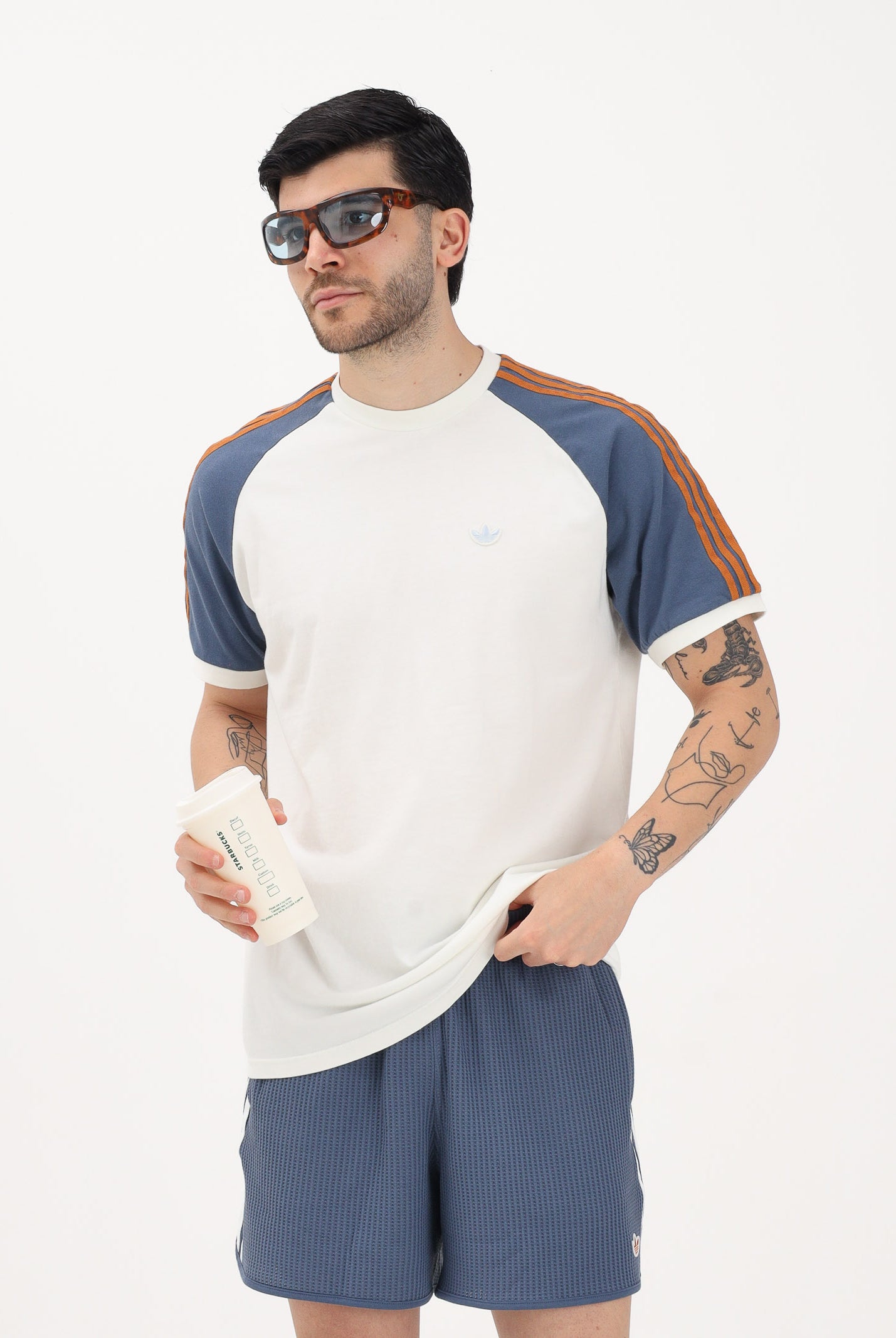 ADIDAS ORIGINALS T-shirt a manica corta WASHED CALI bianca da uomo KX1261 . ADIDAS ORIGINALS