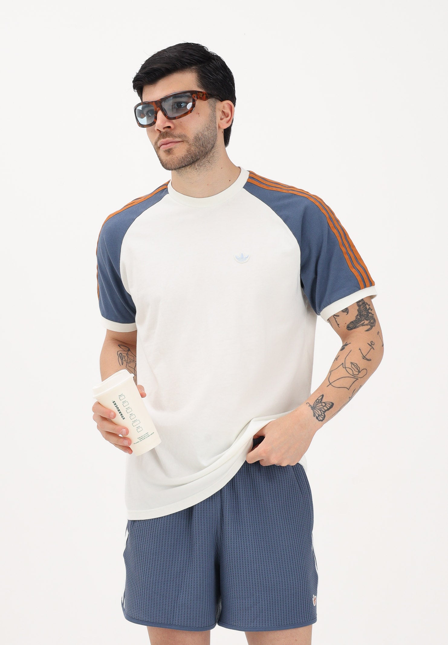 ADIDAS ORIGINALS T-shirt a manica corta WASHED CALI bianca da uomo KX1261 . ADIDAS ORIGINALS