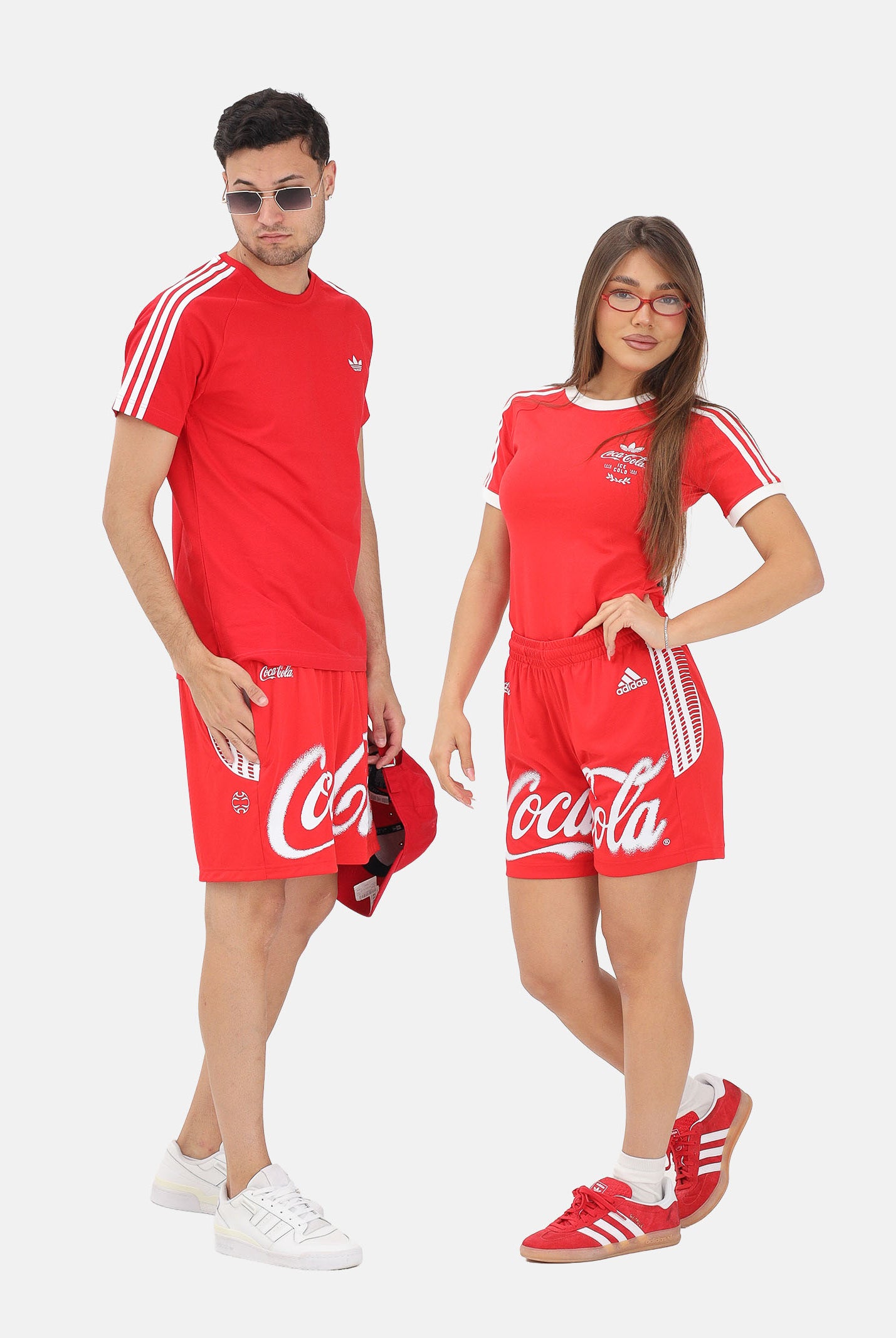 ADIDAS ORIGINALS shorts sportivi Coca-Cola White / Vivid Red bianco e rosso da uomo e da donna KY2102 . ADIDAS ORIGINALS