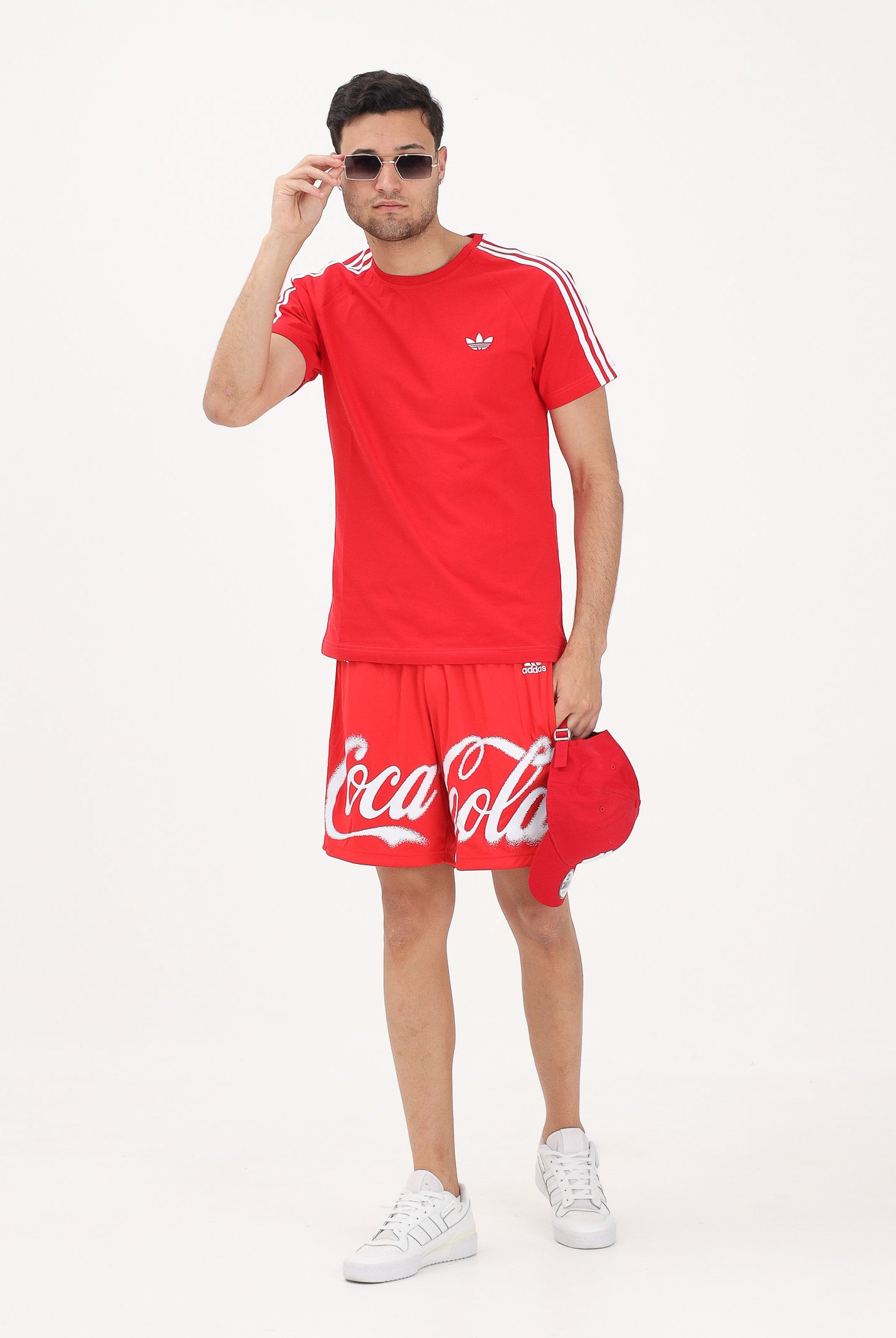 ADIDAS ORIGINALS shorts sportivi Coca-Cola White / Vivid Red bianco e rosso da uomo e da donna KY2102 . ADIDAS ORIGINALS