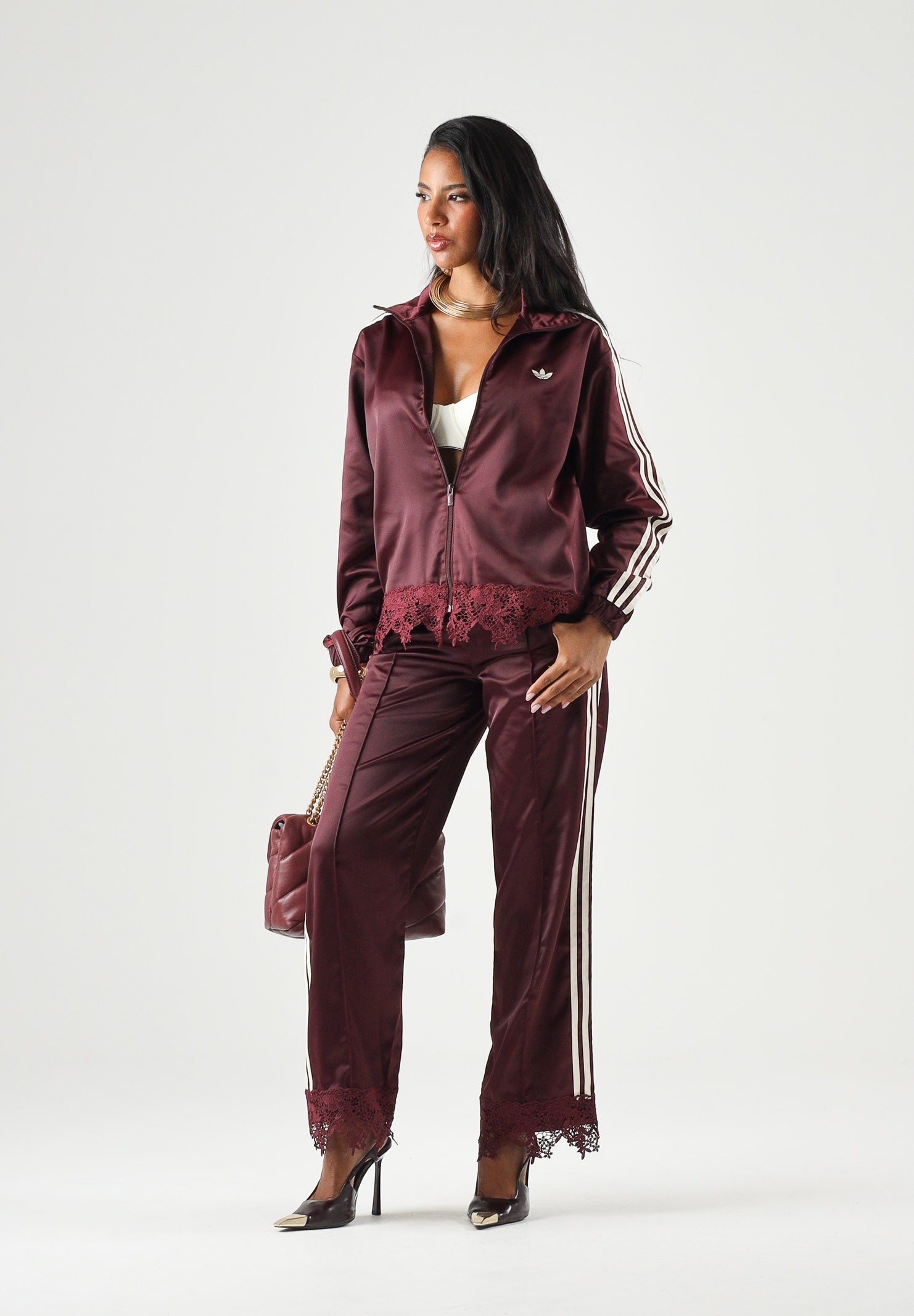 ADIDAS ORIGINALS Pantaloni SATIN maroon bordeaux da donna in tessuto effetto satin <BR/> LD1807 . ADIDAS ORIGINALS