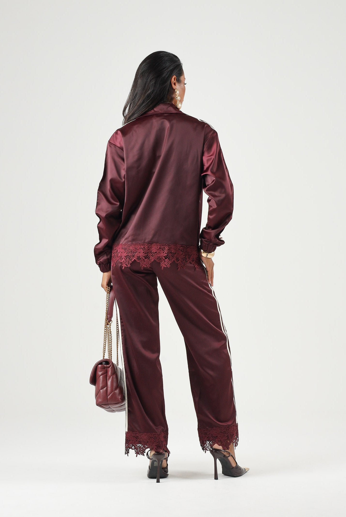 ADIDAS ORIGINALS Pantaloni SATIN maroon bordeaux da donna in tessuto effetto satin <BR/> LD1807 . ADIDAS ORIGINALS