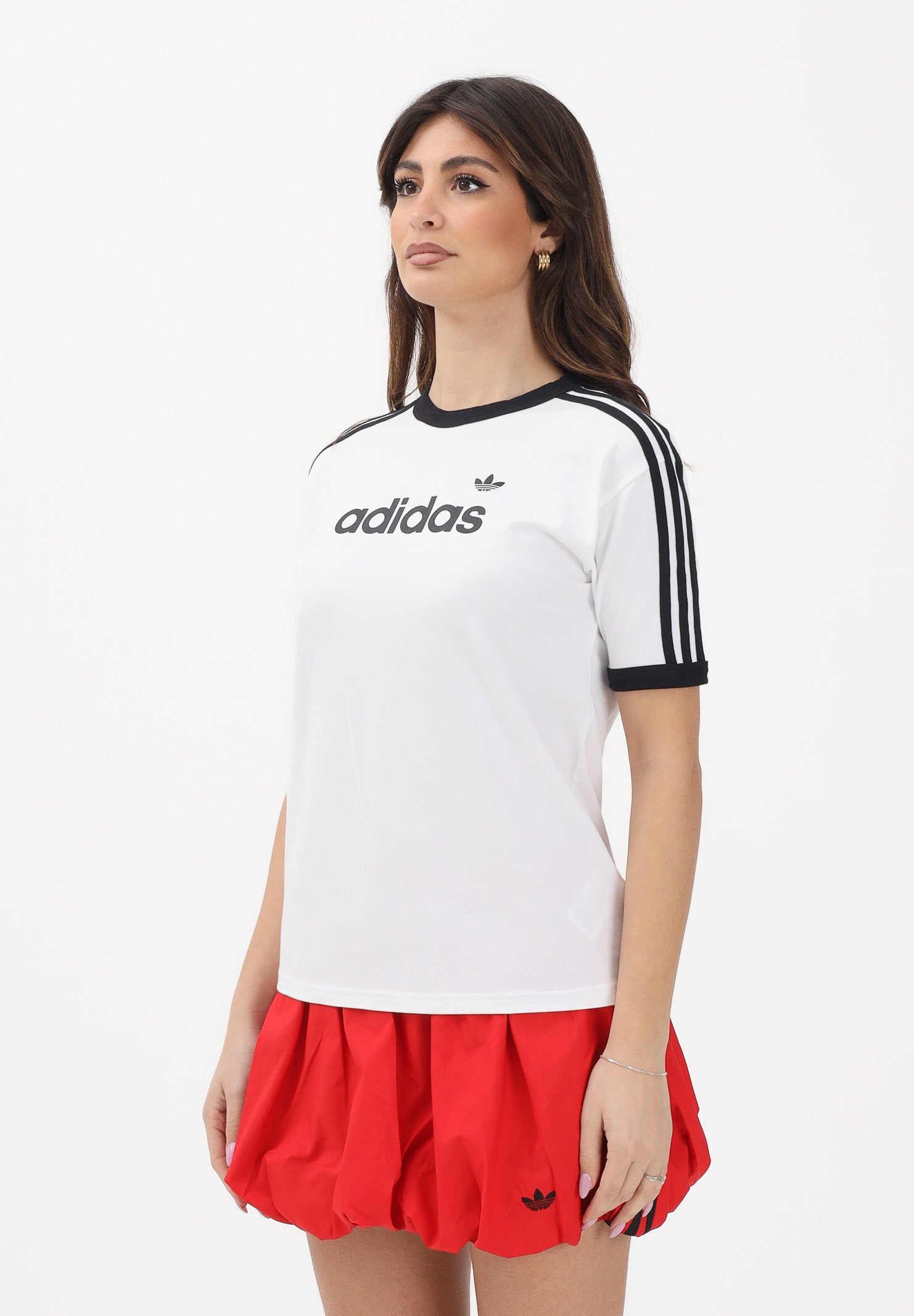 ADIDAS ORIGINALS T-shirt a manica corta LINEAR bianca da donna KC9012 . ADIDAS ORIGINALS