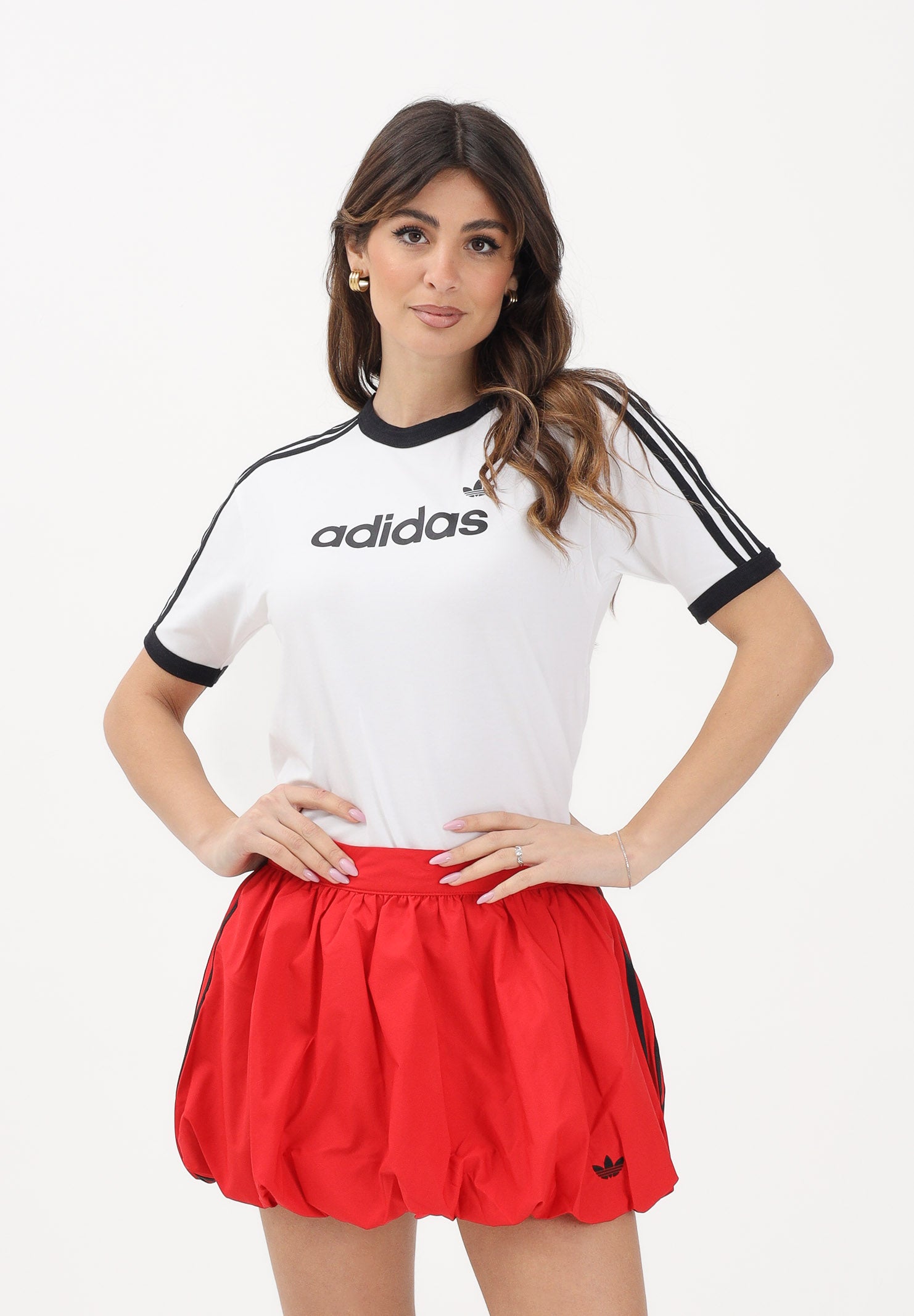 ADIDAS ORIGINALS T-shirt a manica corta LINEAR bianca da donna KC9012 . ADIDAS ORIGINALS