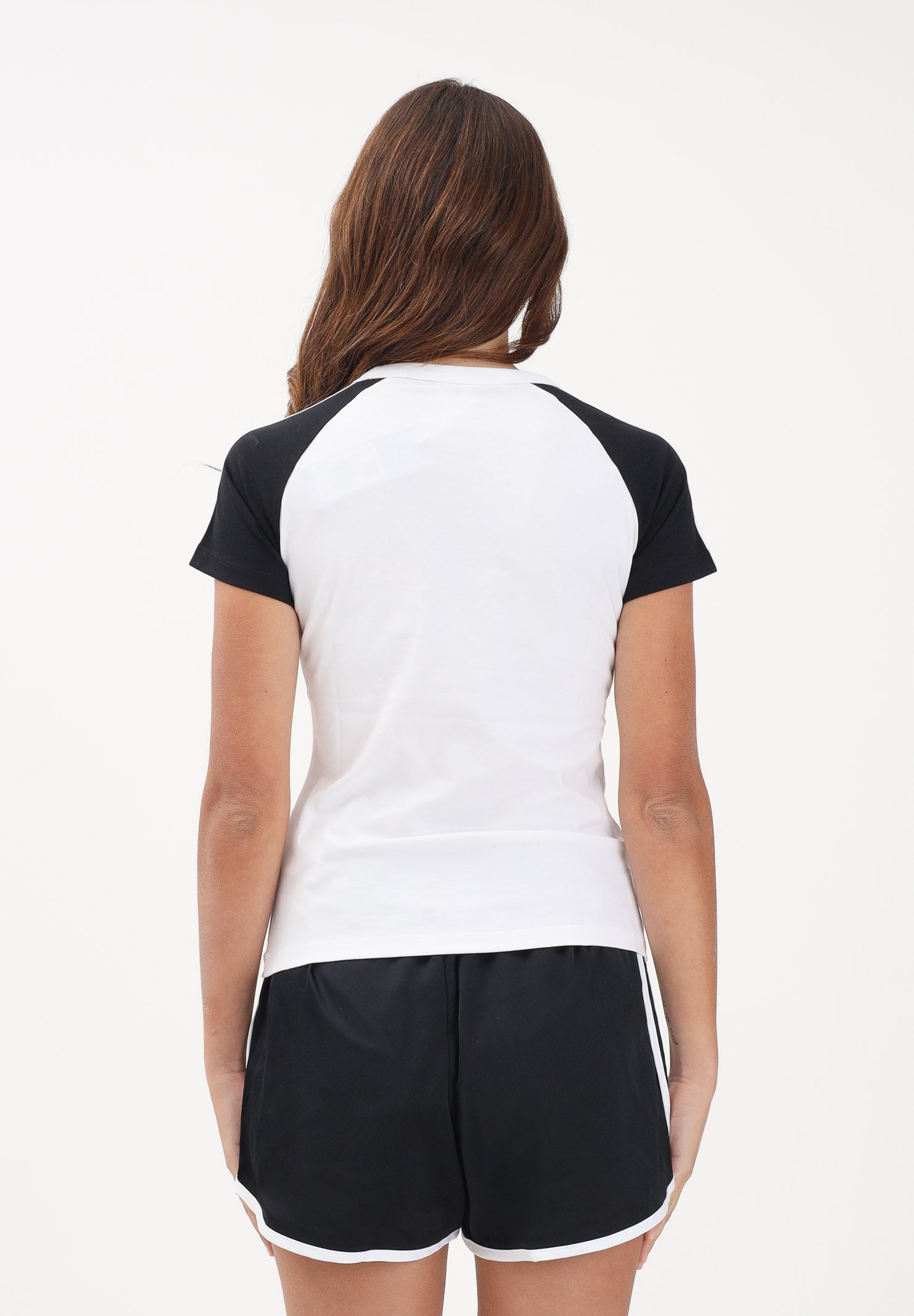 ADIDAS ORIGINALS T-shirt a manica corta SST bianca e nera da donna KD3799 . ADIDAS ORIGINALS