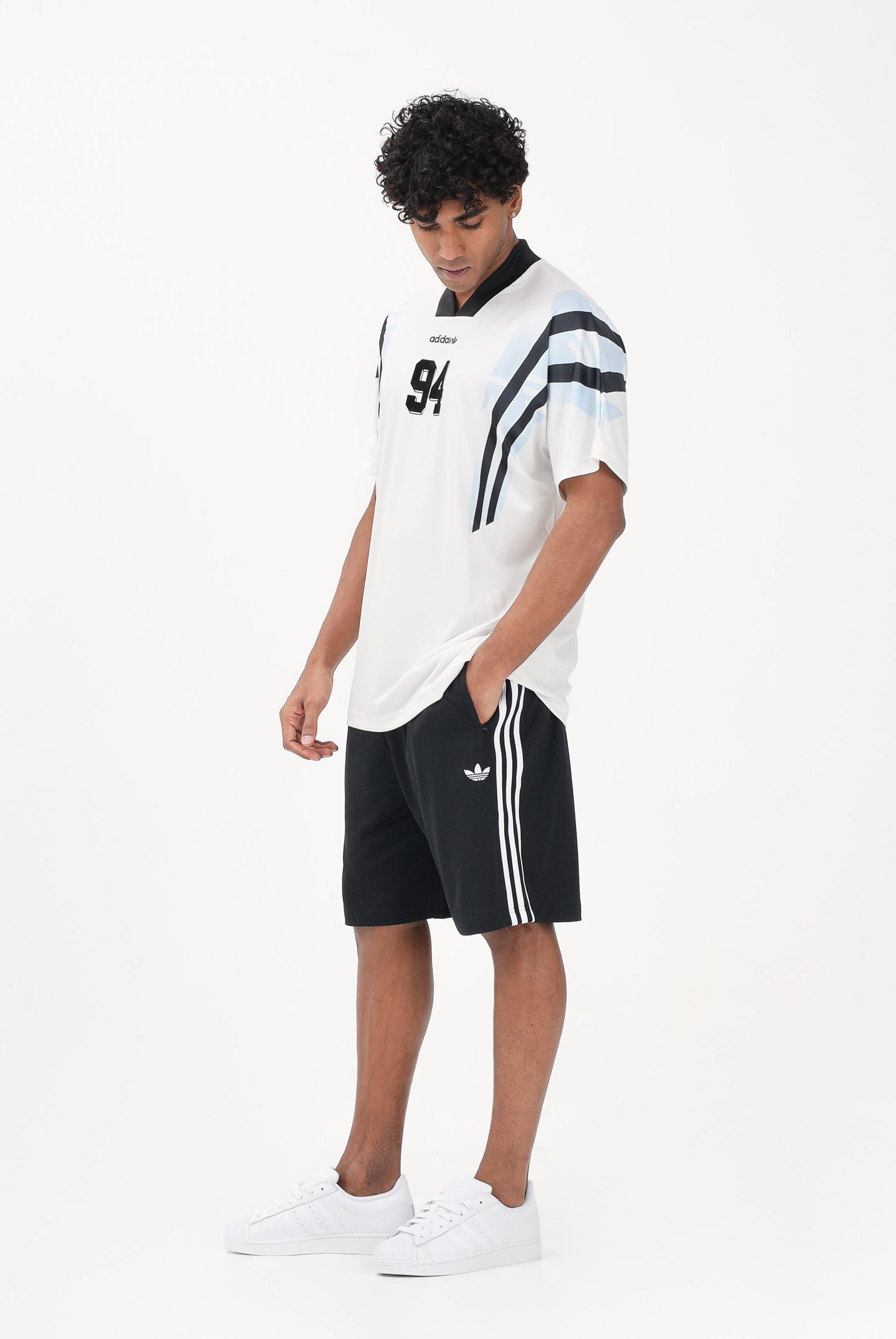 ADIDAS ORIGINALS Shorts sportivo Adicolor nero da uomo KD4081 . ADIDAS ORIGINALS