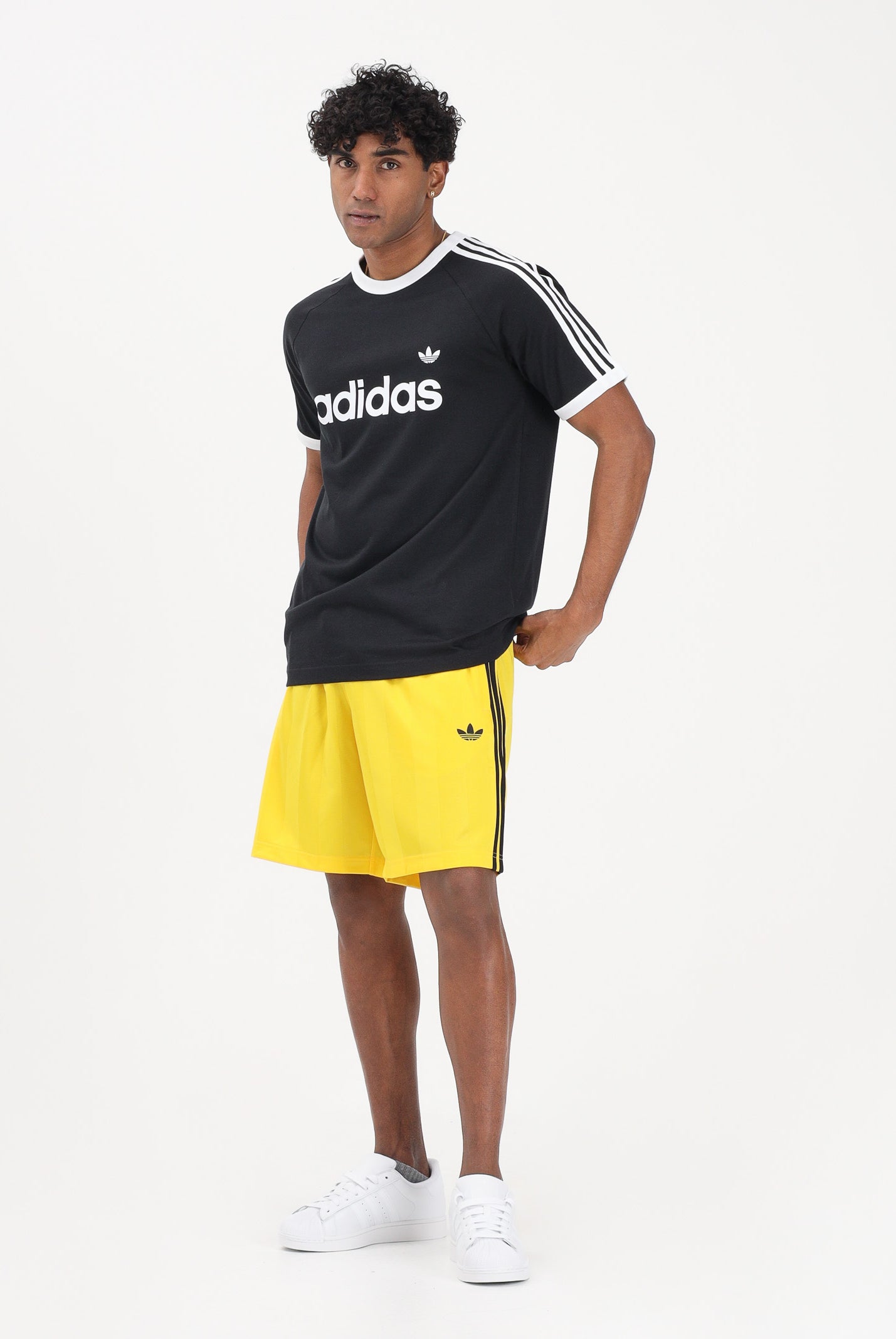 ADIDAS ORIGINALS Shorts sportivo 3 Stripes Loose Engineered giallo da uomo KE3592 . ADIDAS ORIGINALS