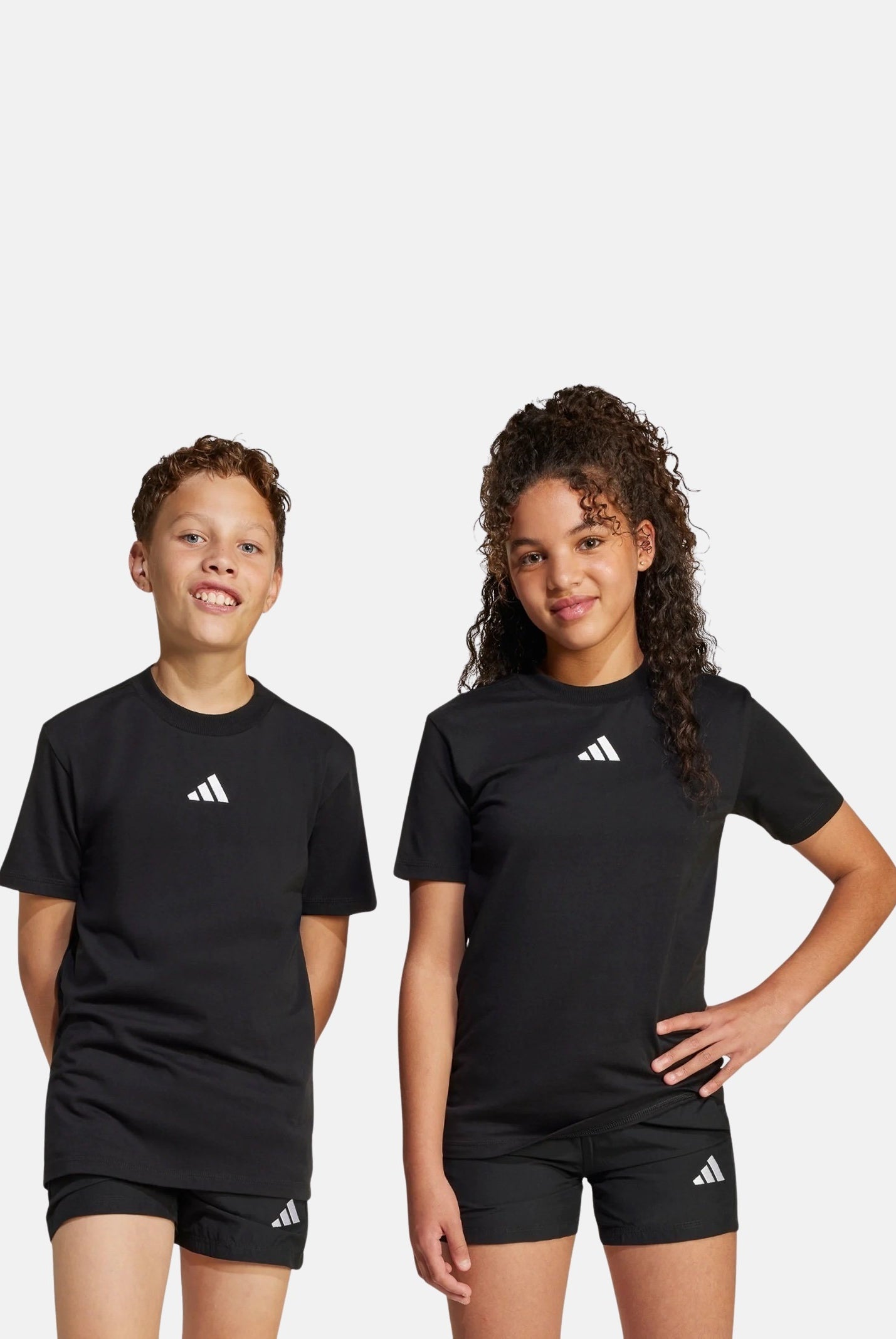 ADIDAS PERFORMANCE T-shirt a manica corta Essentials nera per bambino e bambina JC9776 . ADIDAS PERFORMANCE