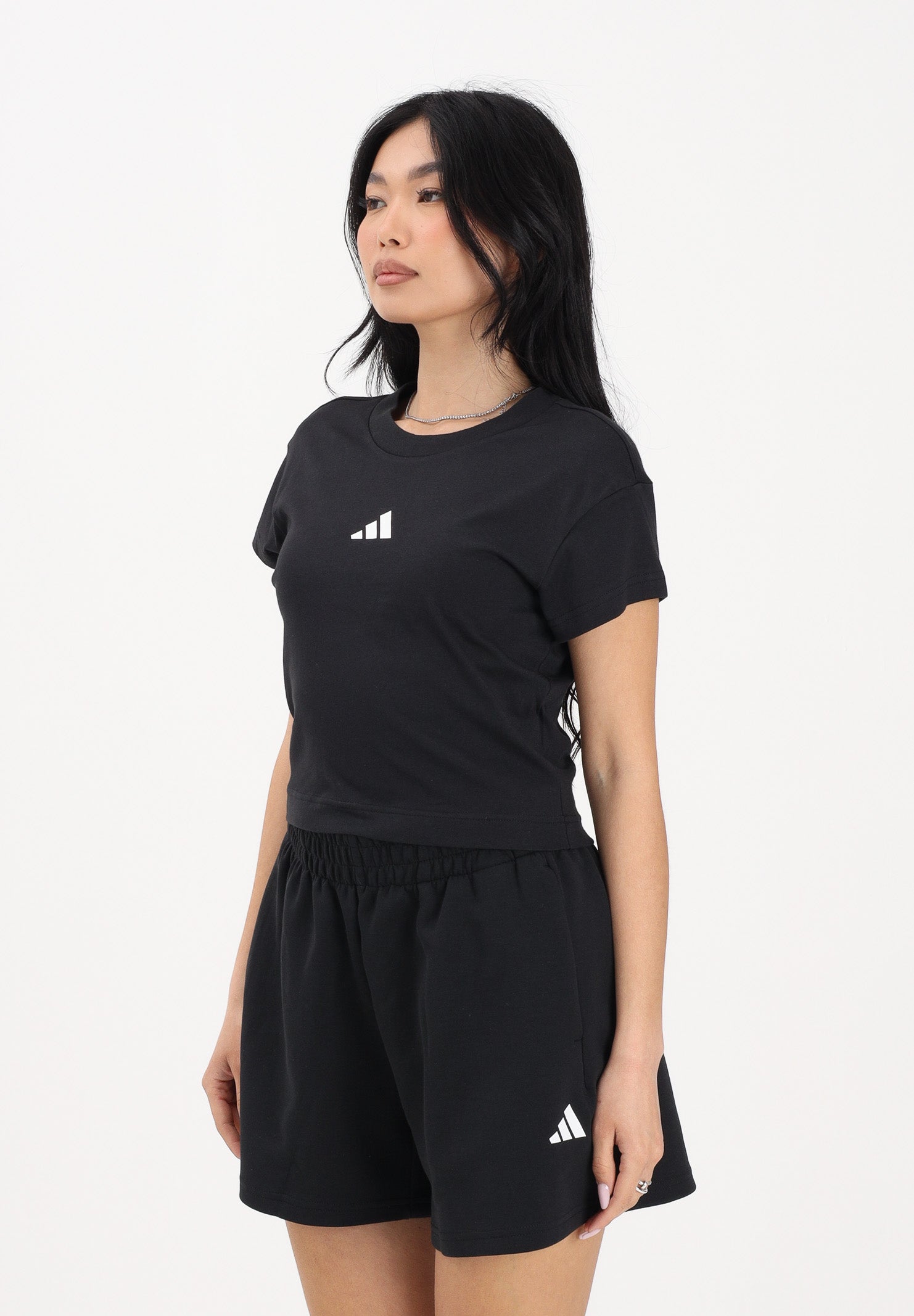 ADIDAS PERFORMANCE T-shirt a manica corta FUTURE ICONS SMALL LOGO nera da donna JE4000 . ADIDAS PERFORMANCE