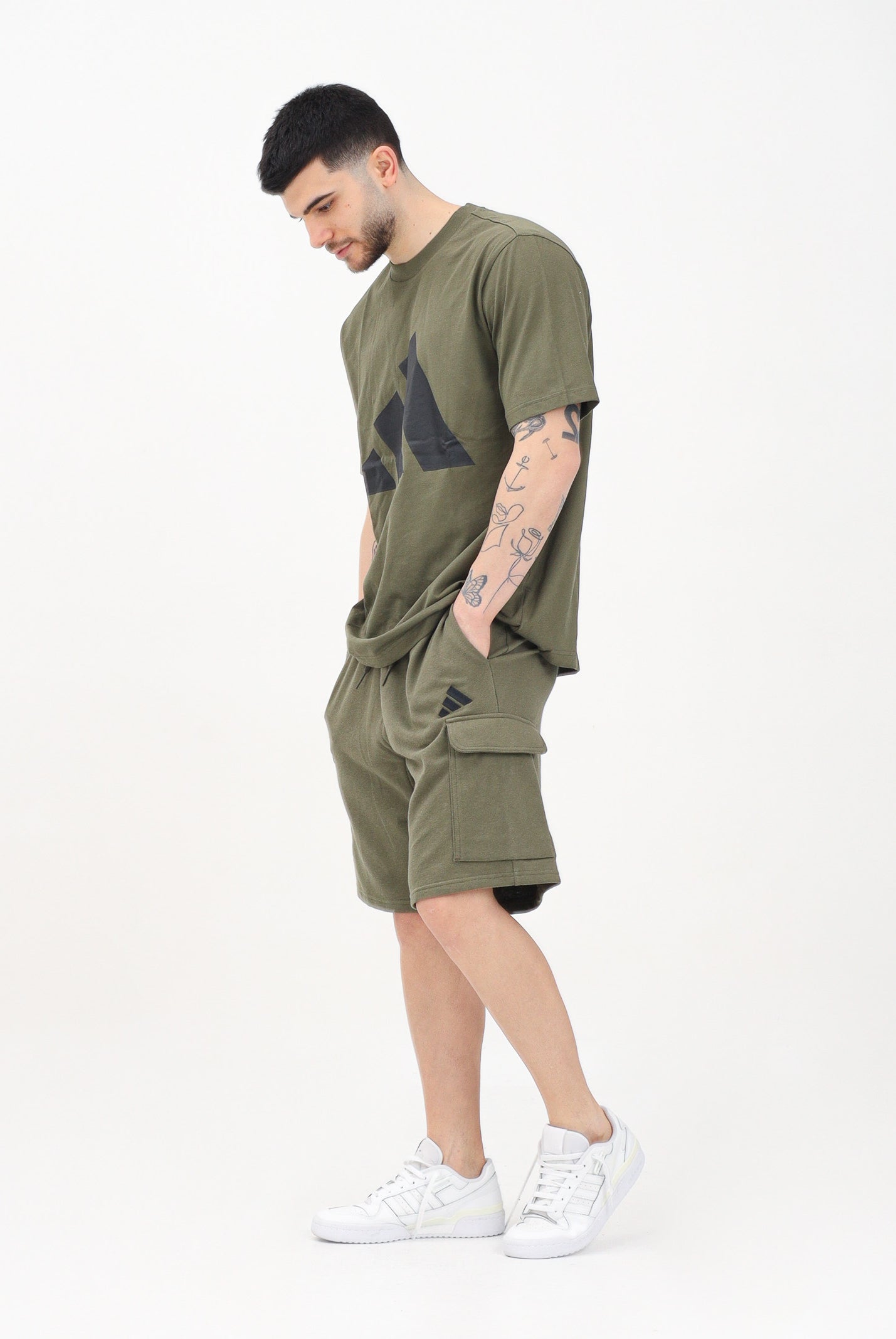 ADIDAS PERFORMANCE Shorts sportivo Essentials Cargo verde da uomo JE6292 . ADIDAS PERFORMANCE