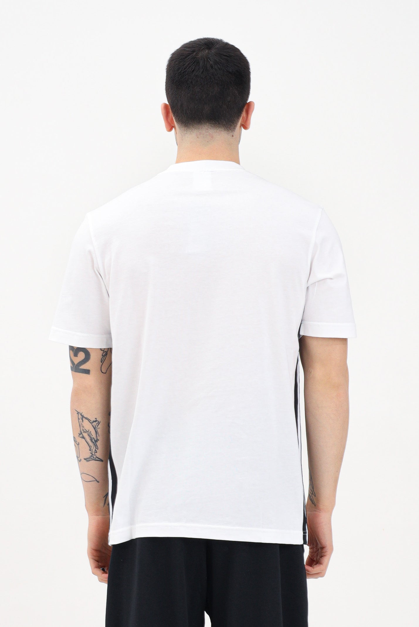 ADIDAS PERFORMANCE T-shirt a manica corta Essentials 3-Stripes Single Jersey bianca da uomo JE6388 . ADIDAS PERFORMANCE