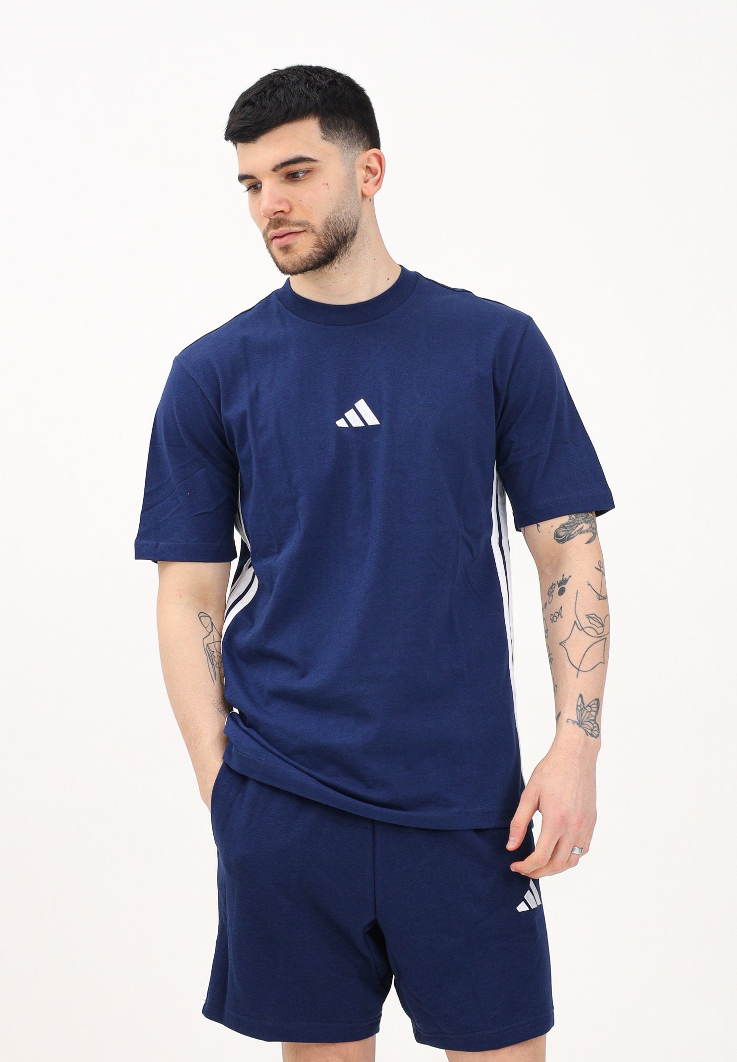 ADIDAS PERFORMANCE T-shirt a manica corta Essentials 3-Stripes blu da uomo JE6399 . ADIDAS PERFORMANCE