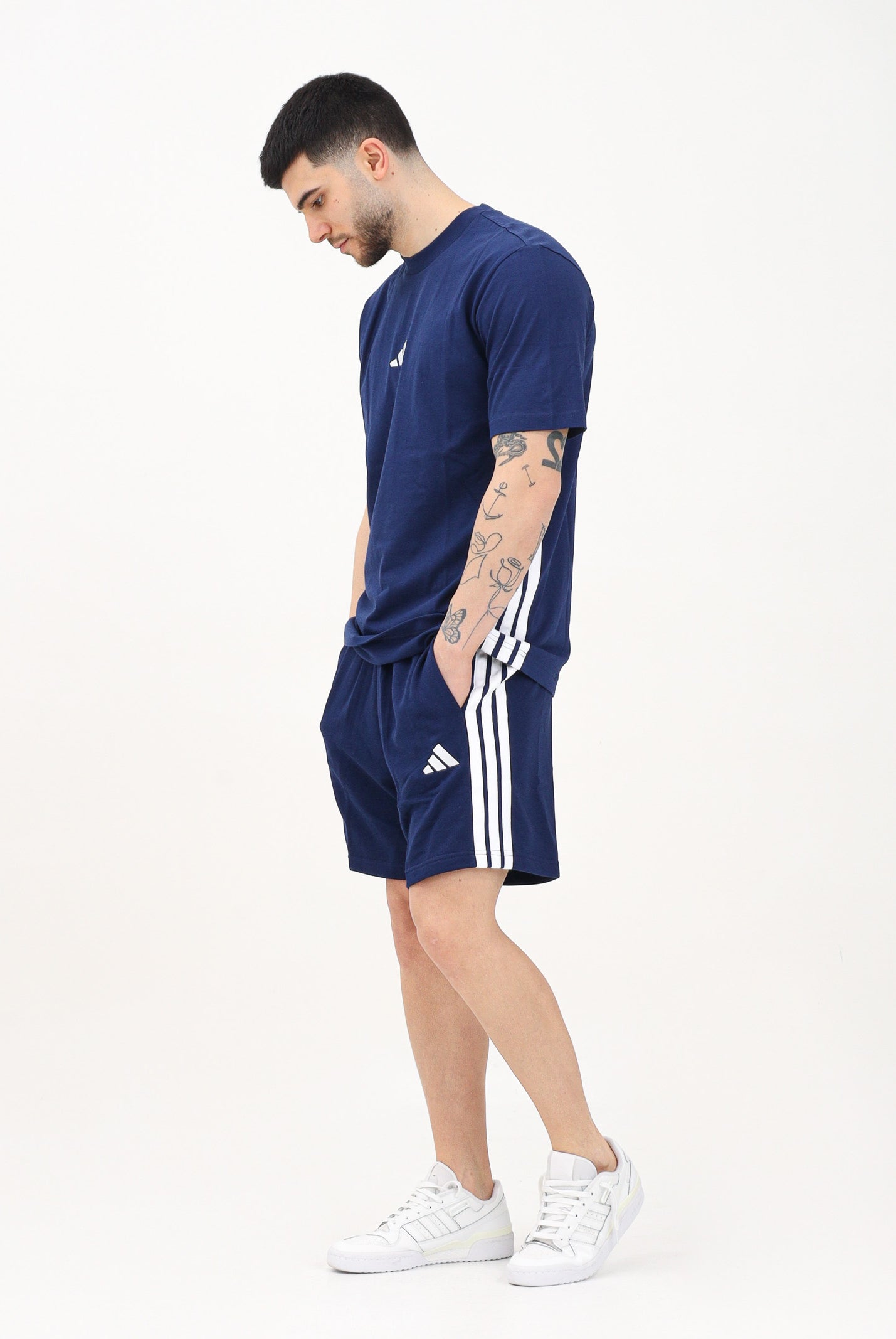 ADIDAS PERFORMANCE Shorts sportivo Essential 3-Stripes French Terry blu da uomo JE6417 . ADIDAS PERFORMANCE