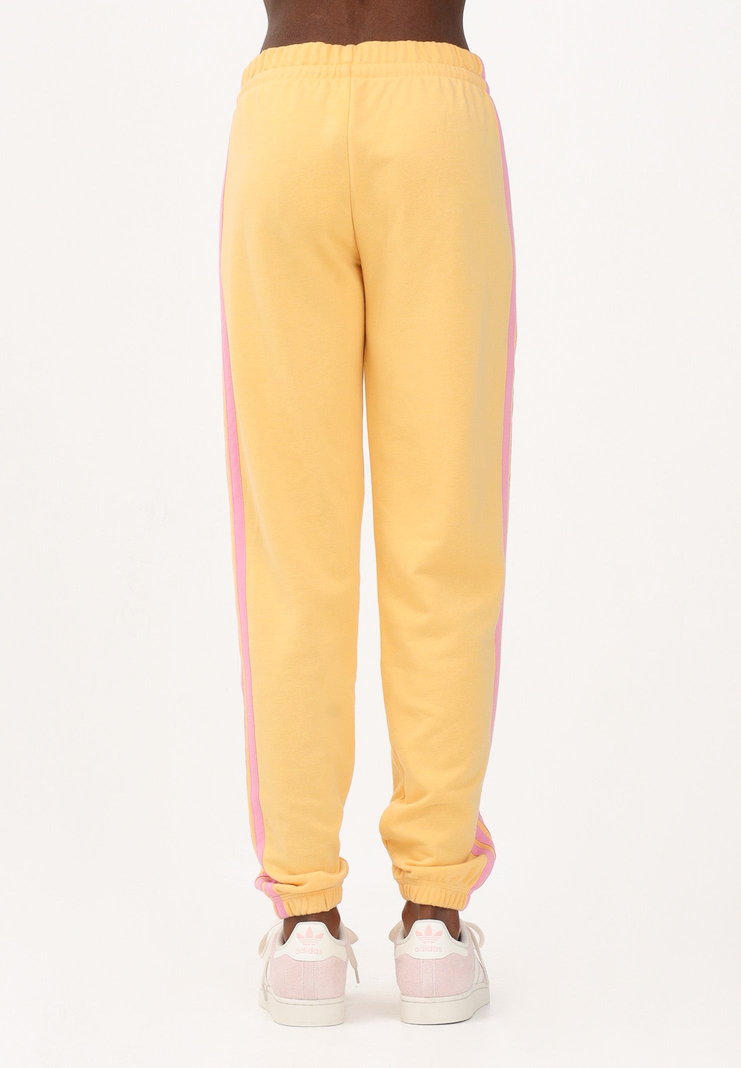 ADIDAS PERFORMANCE Pantalone sportivo ESSENTIALS 3-STRIPES FRENCH TERRY CUFFED arancione e rosa da donna KC5217 . ADIDAS PERFORMANCE