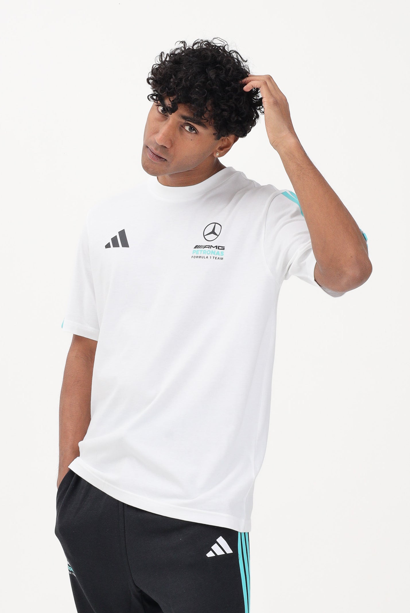 ADIDAS PERFORMANCE T-shirt a manica corta TEAM DNA MERCEDES - AMG PETRONAS FORMULA 1 bianca da uomo KE8162 . ADIDAS PERFORMANCE